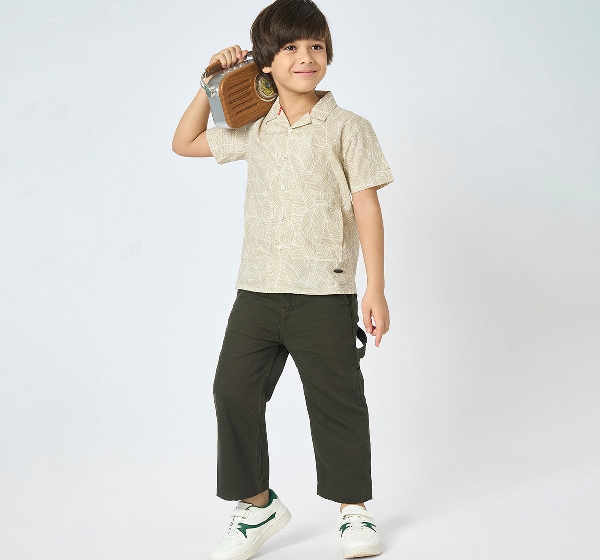 Boys trousers Olive