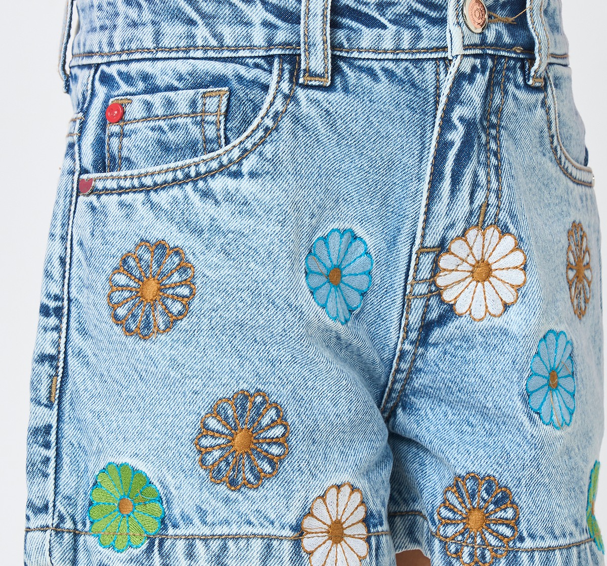 Girl  Embroidered Shorts mid blue