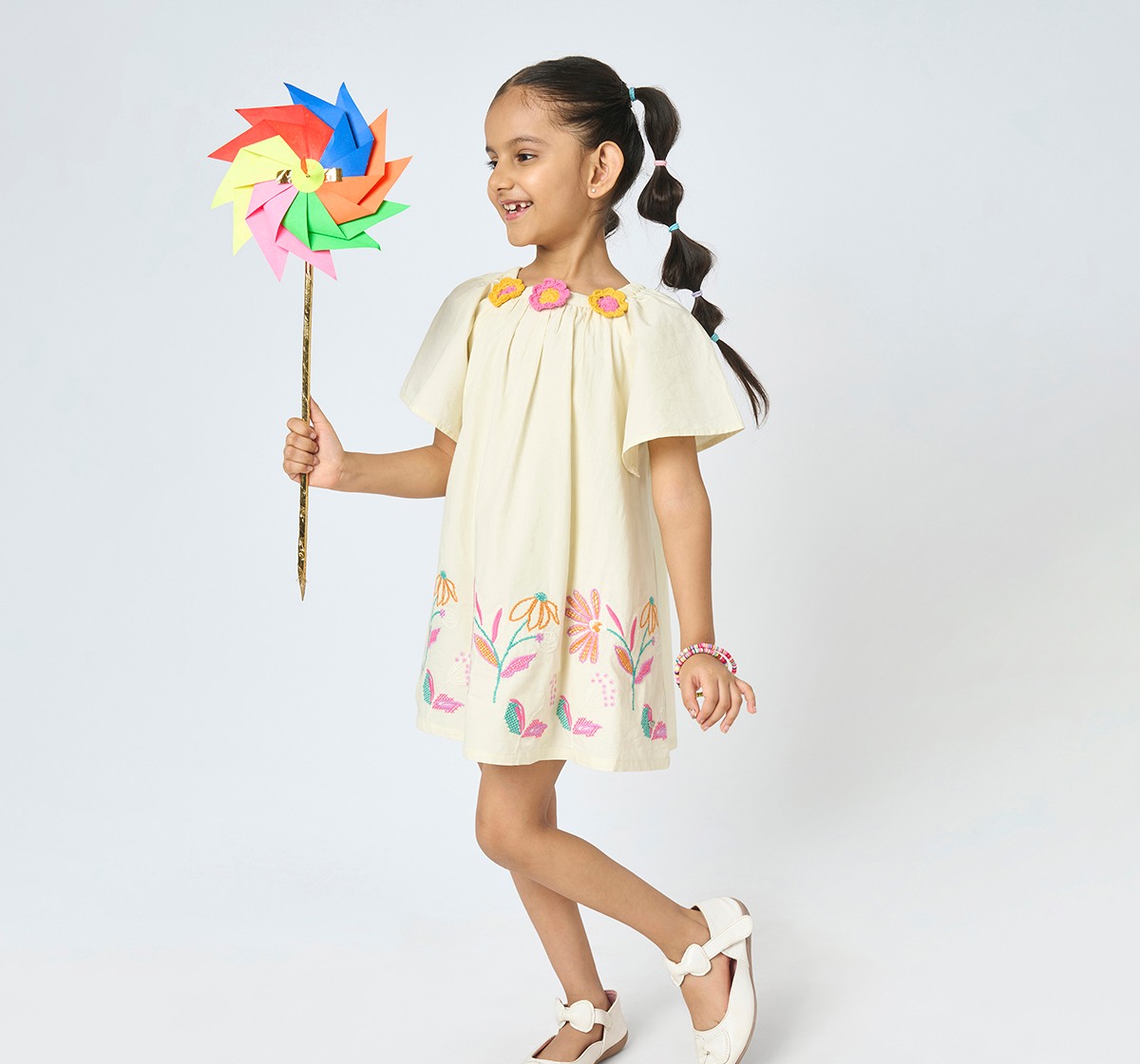 Girl  Embroidered Dress off-white