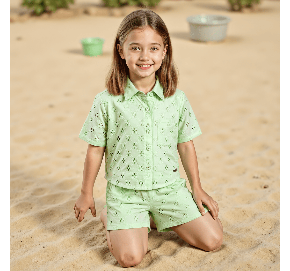 Girls embroidered shirt & shorts clothing sets Green