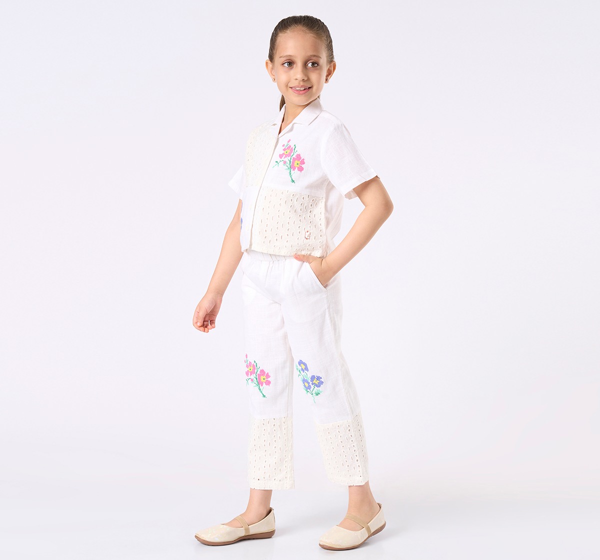 Girl  Embroidered Clothing Sets off-white