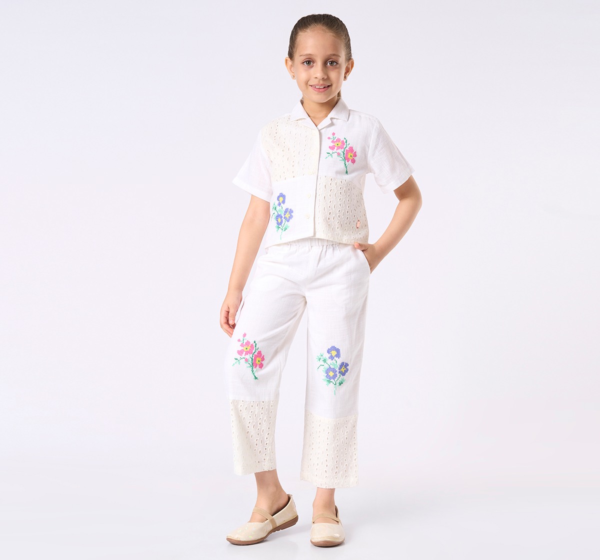 Girl  Embroidered Clothing Sets off-white