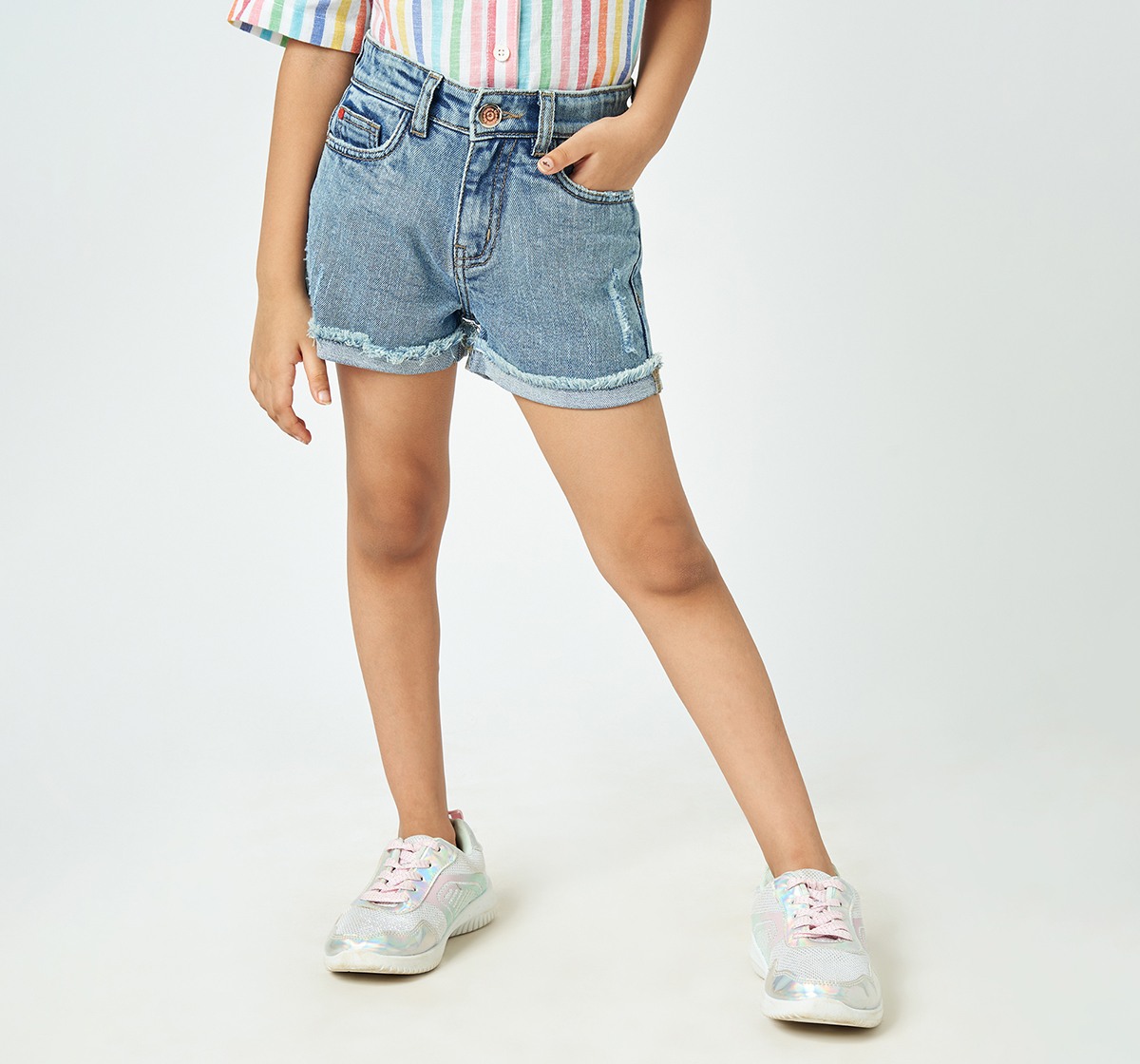 Girl  Washed Shorts blue