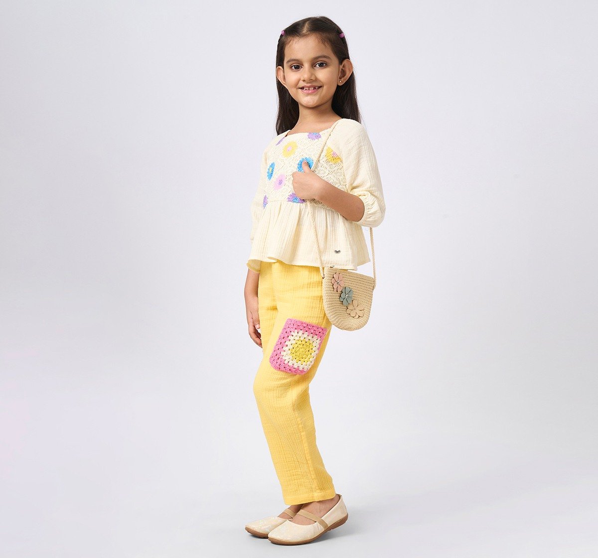 Girl  Embroidered Tops off-white