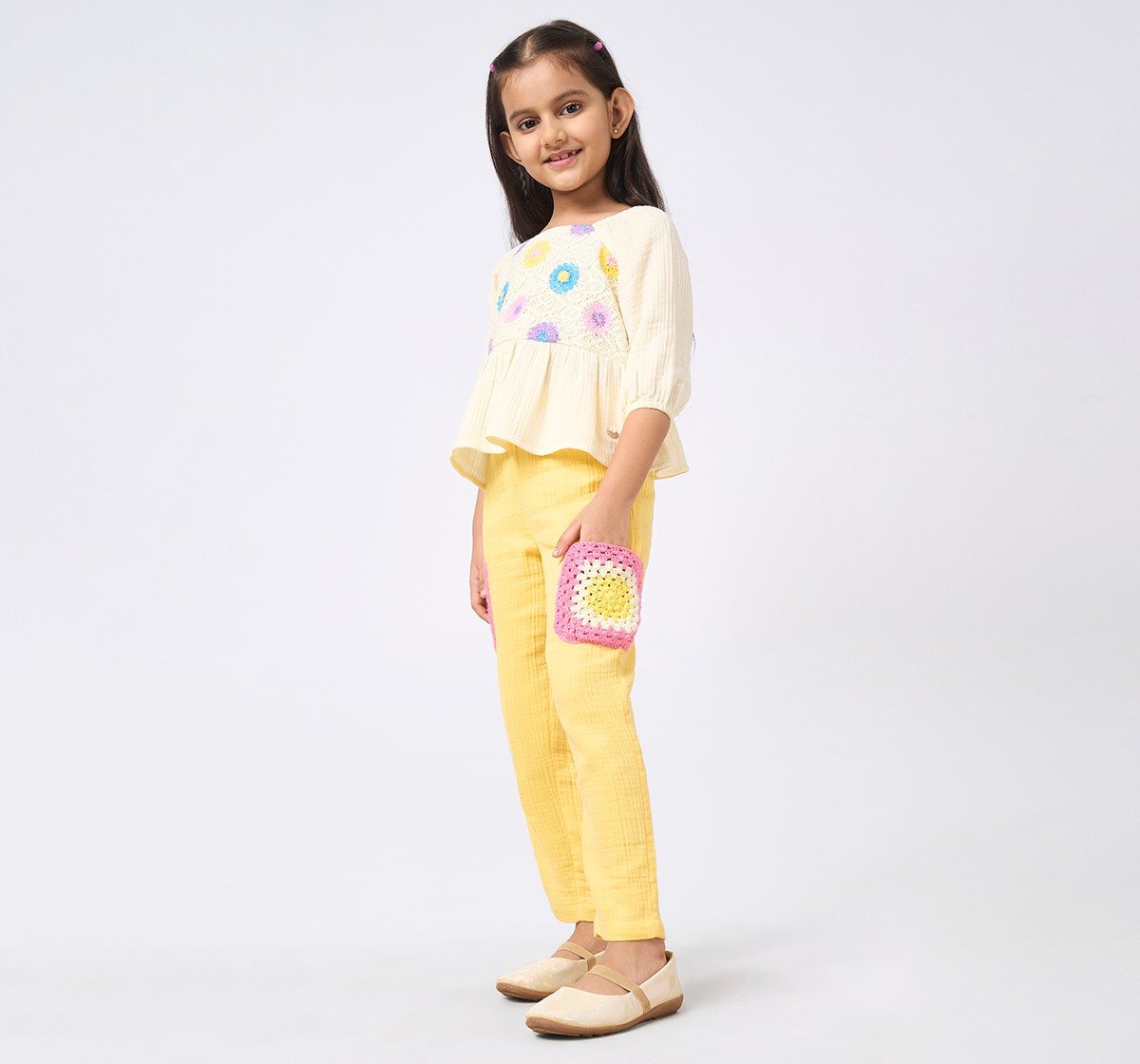 Girl  Solid Trousers & Pants yellow