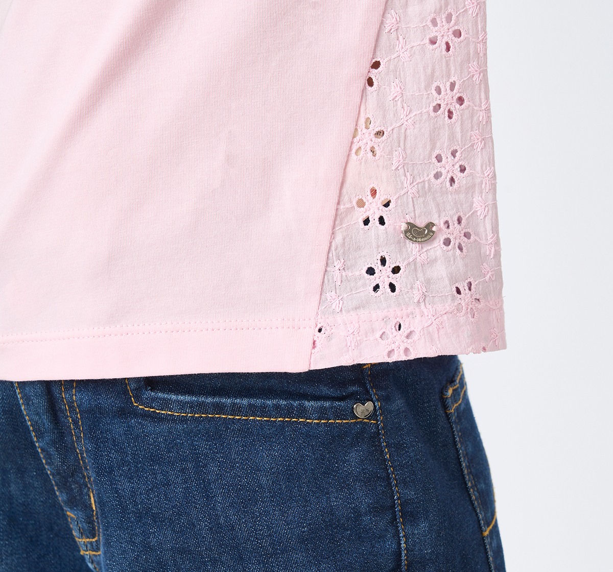 Girl  Embroidered T-Shirt pink