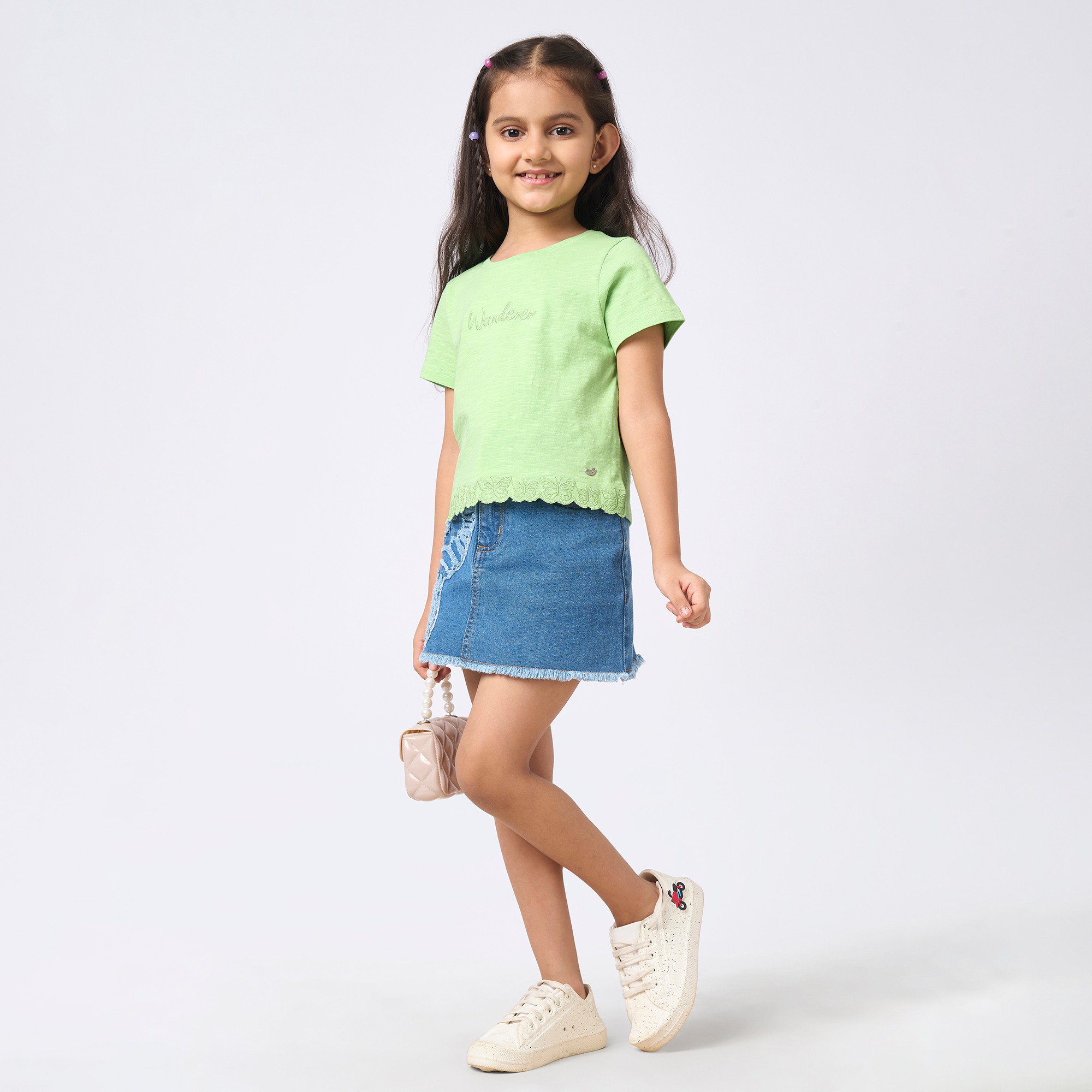 Girl  Embroidered T-Shirt green