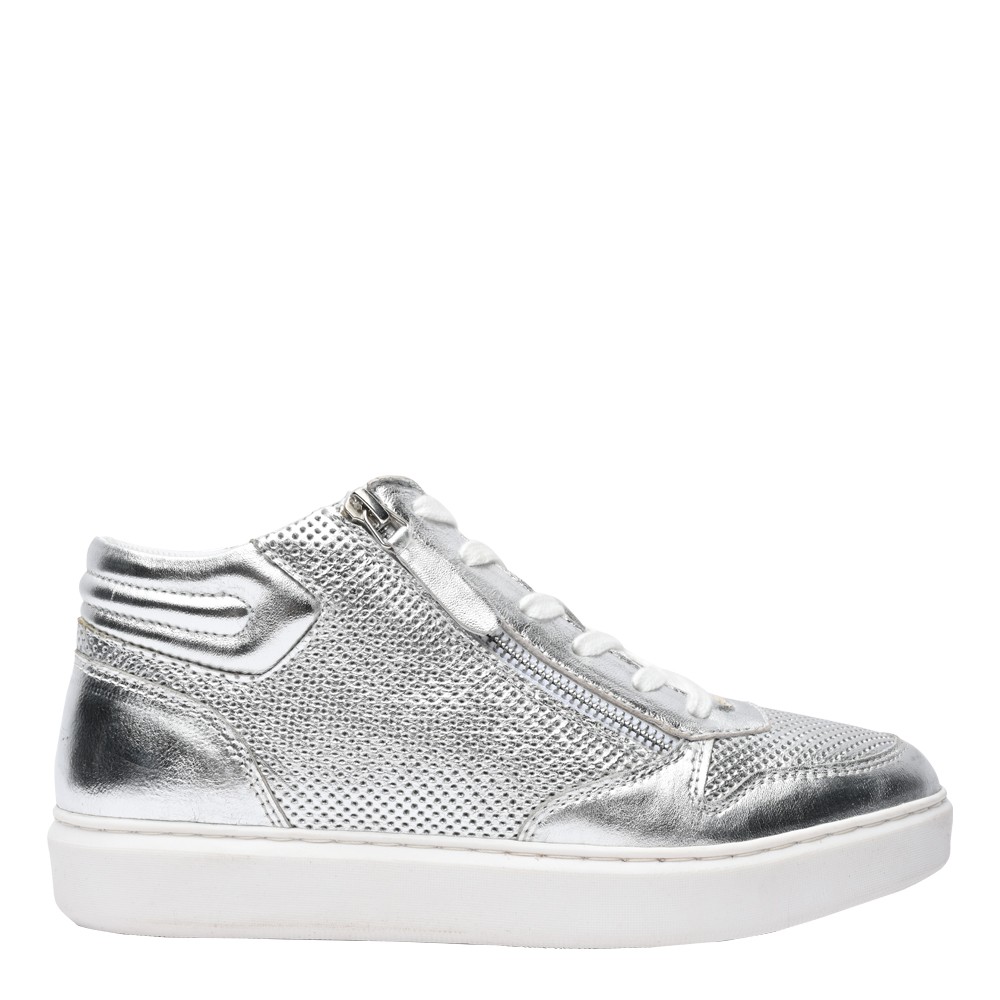 SM-1604 Silver Sneakers