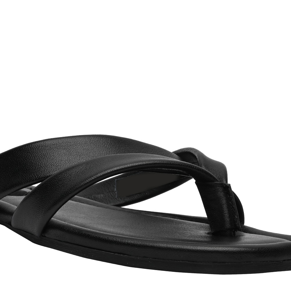 SM-1608 Black Flats