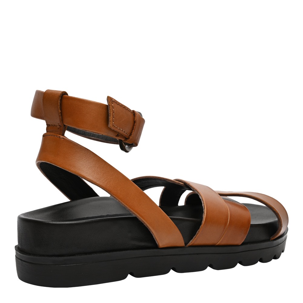 SM-1613 Tan Flats