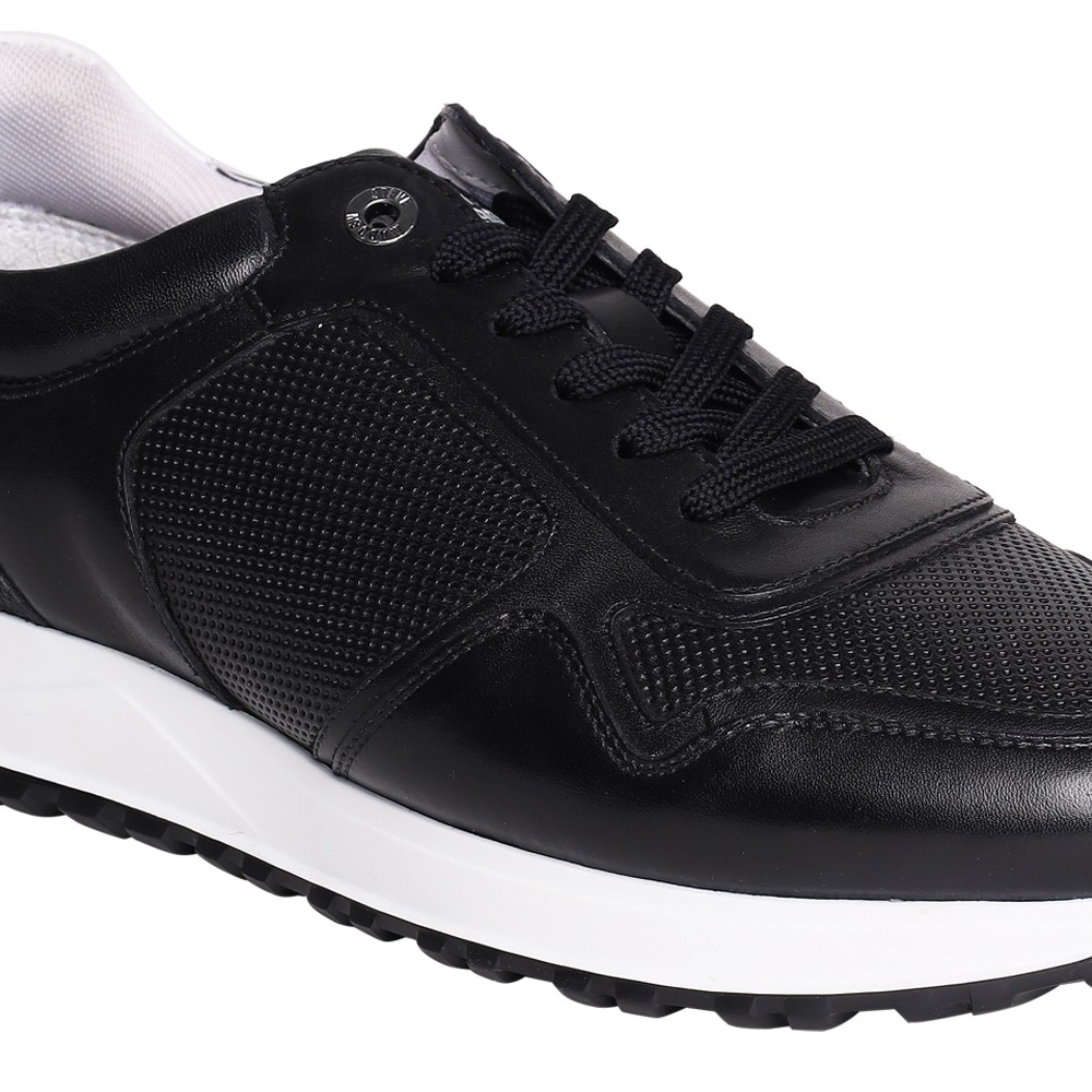 SM-1633 Black/White Sneakers