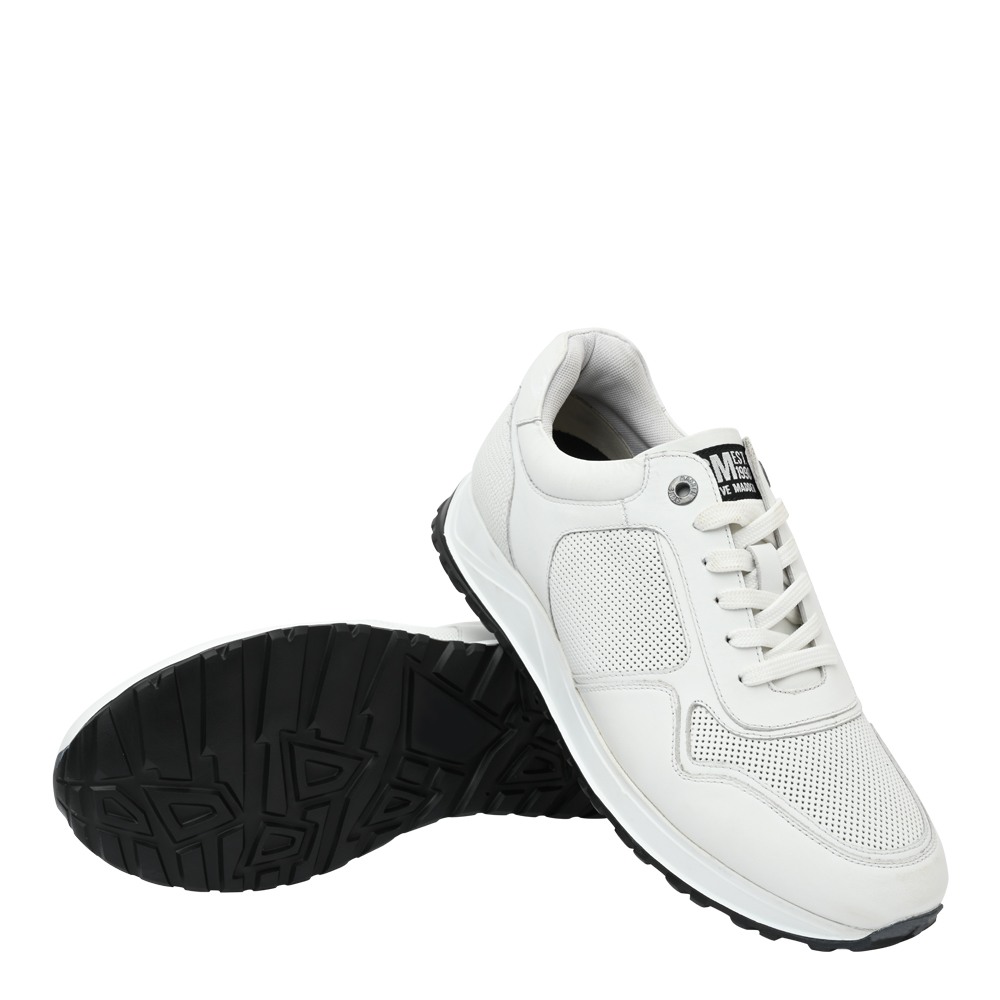 SM-1633 White Sneakers