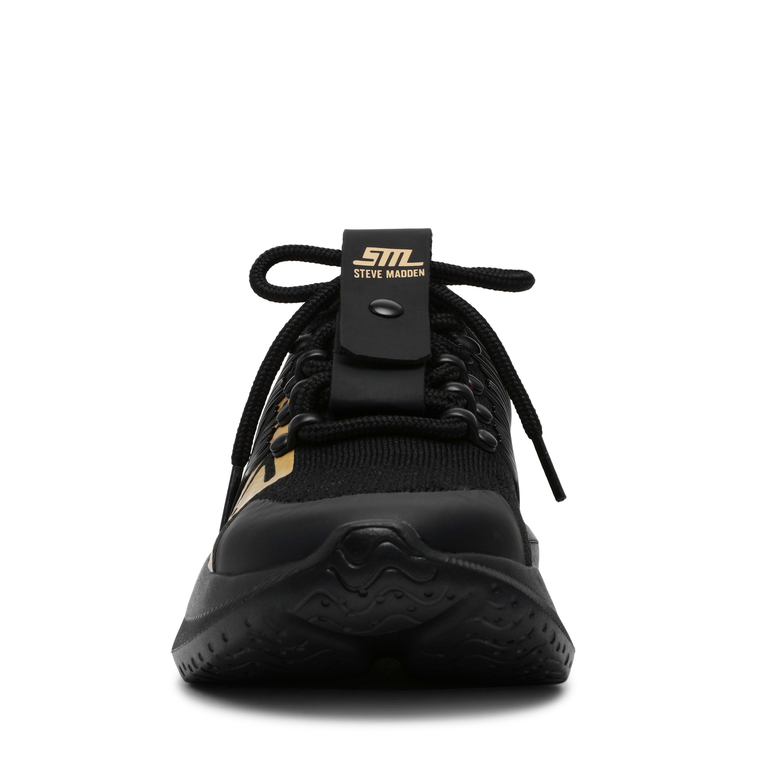 Elevate 1 Black Sneakers