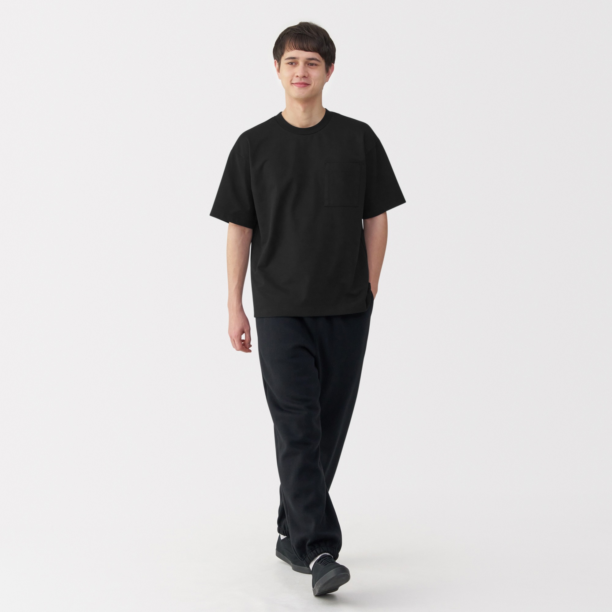 Men's Cool touch wide-fit S/Slv T-shirt