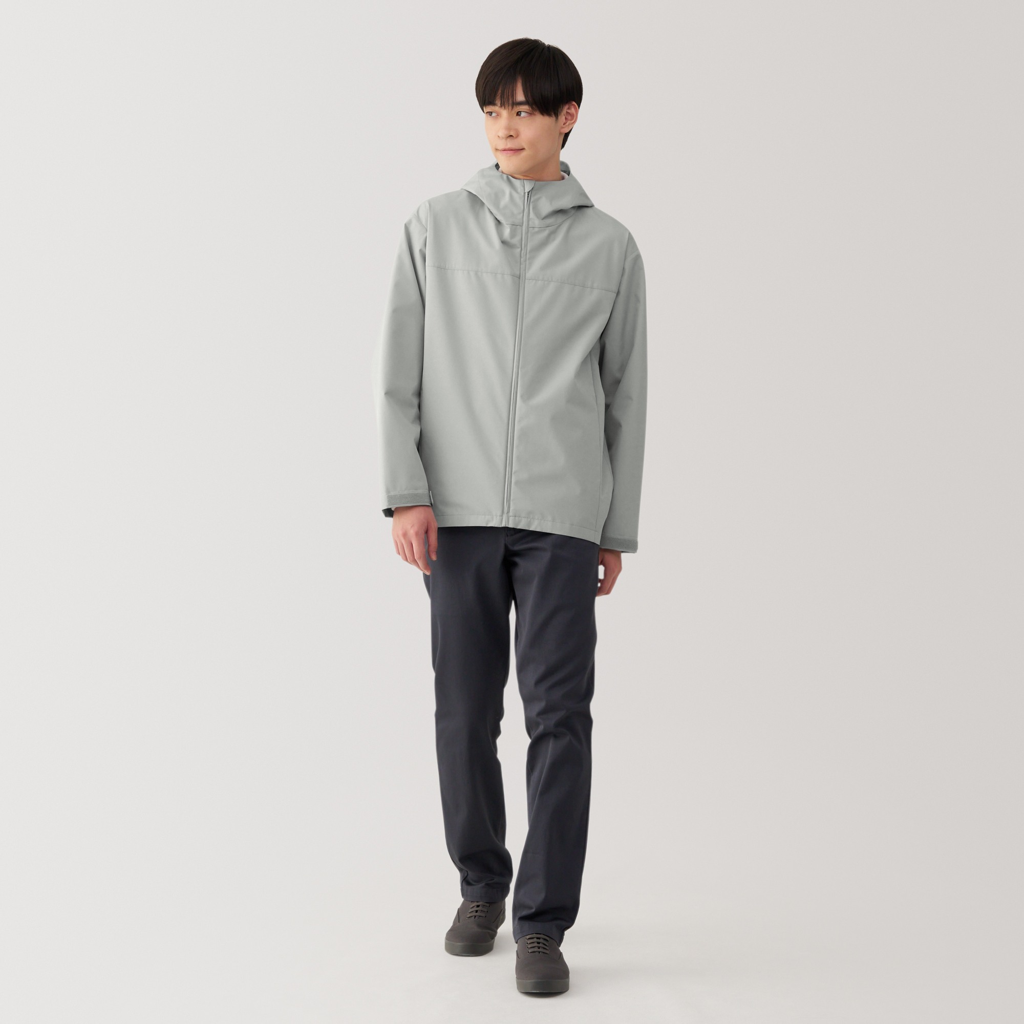 Water repellent hooded jacket