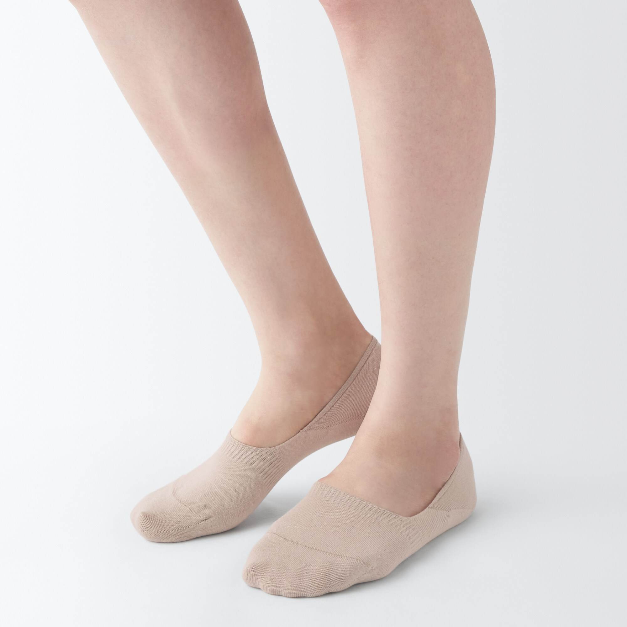 W's Thin no-show socks with heel grip