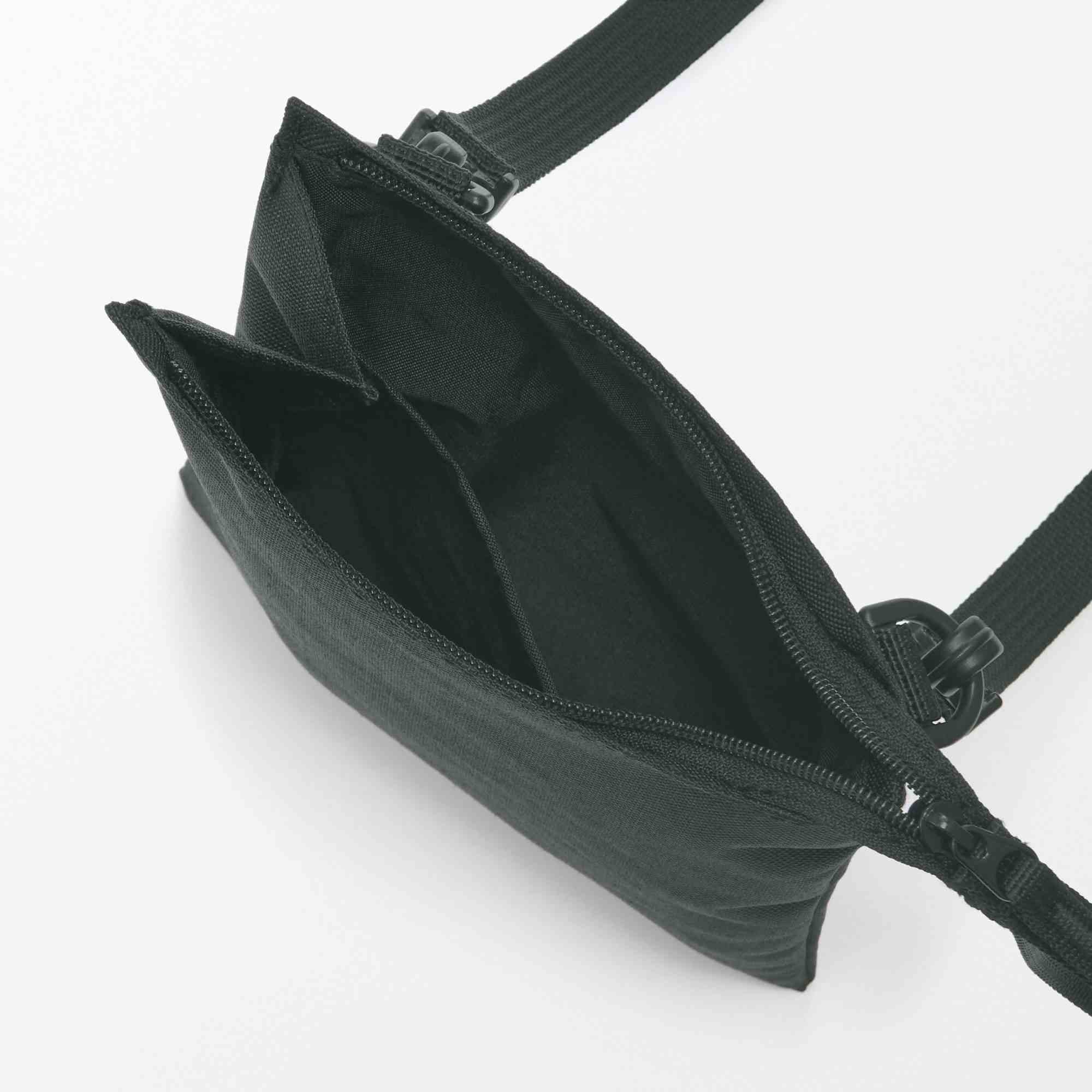 2-Way water repellent mini sacoche