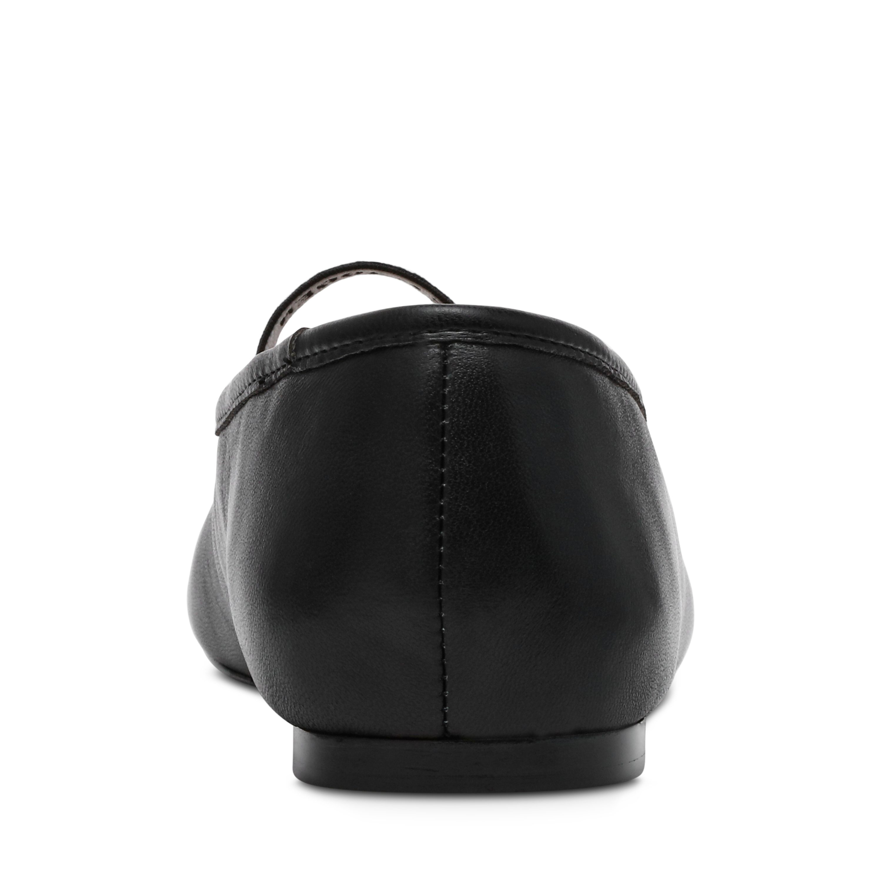 Razzler Black  Closed Flats & Ballerinas