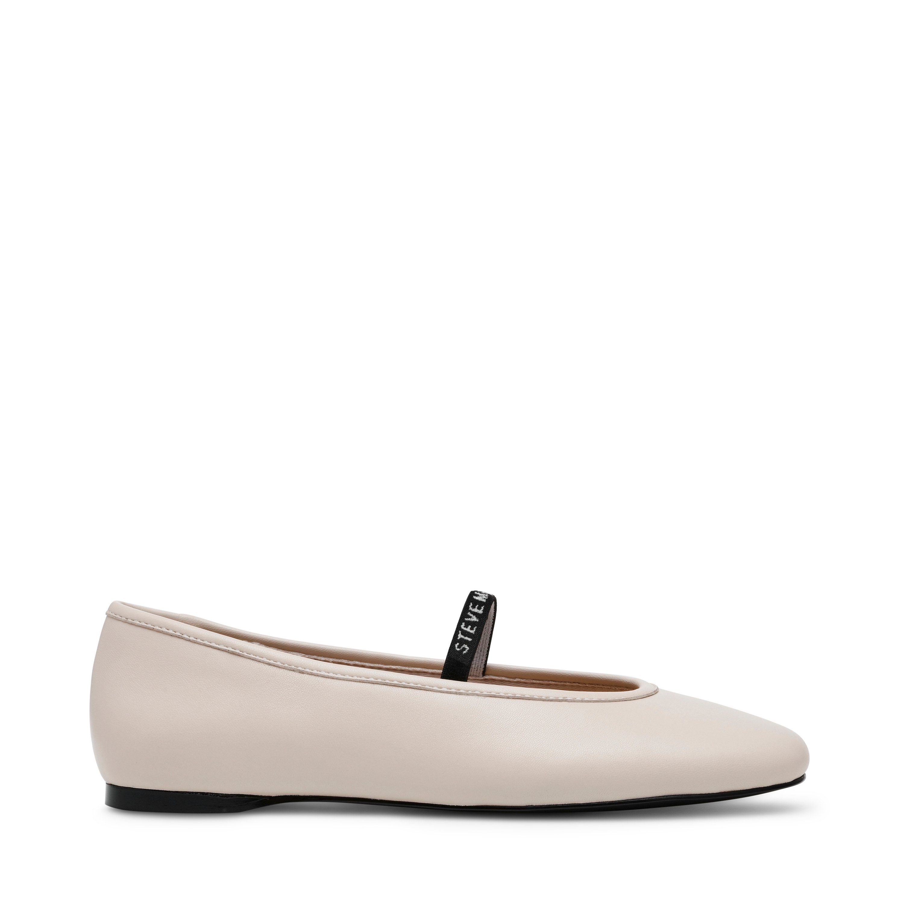 Razzler Bone  Closed Flats & Ballerinas
