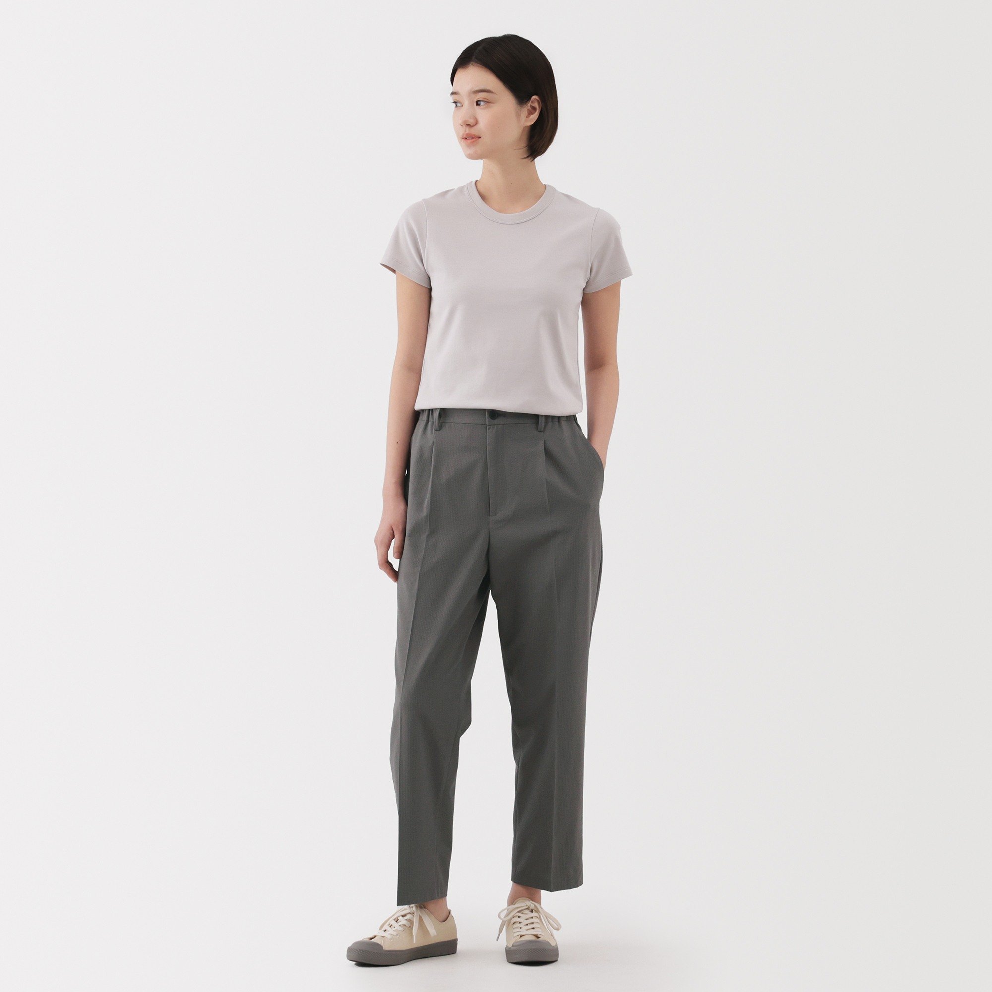Breathable seersucker tapered pants