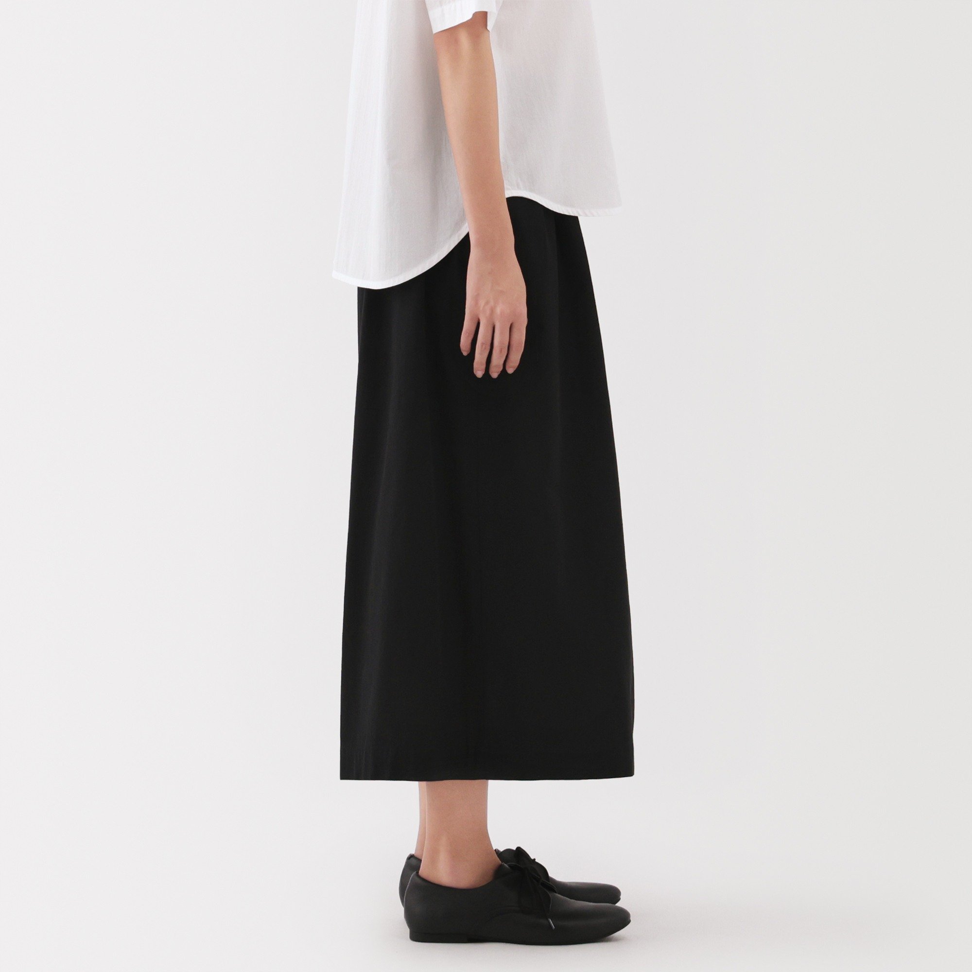 W's Cool touch Wide-fit skirt pants (OS)