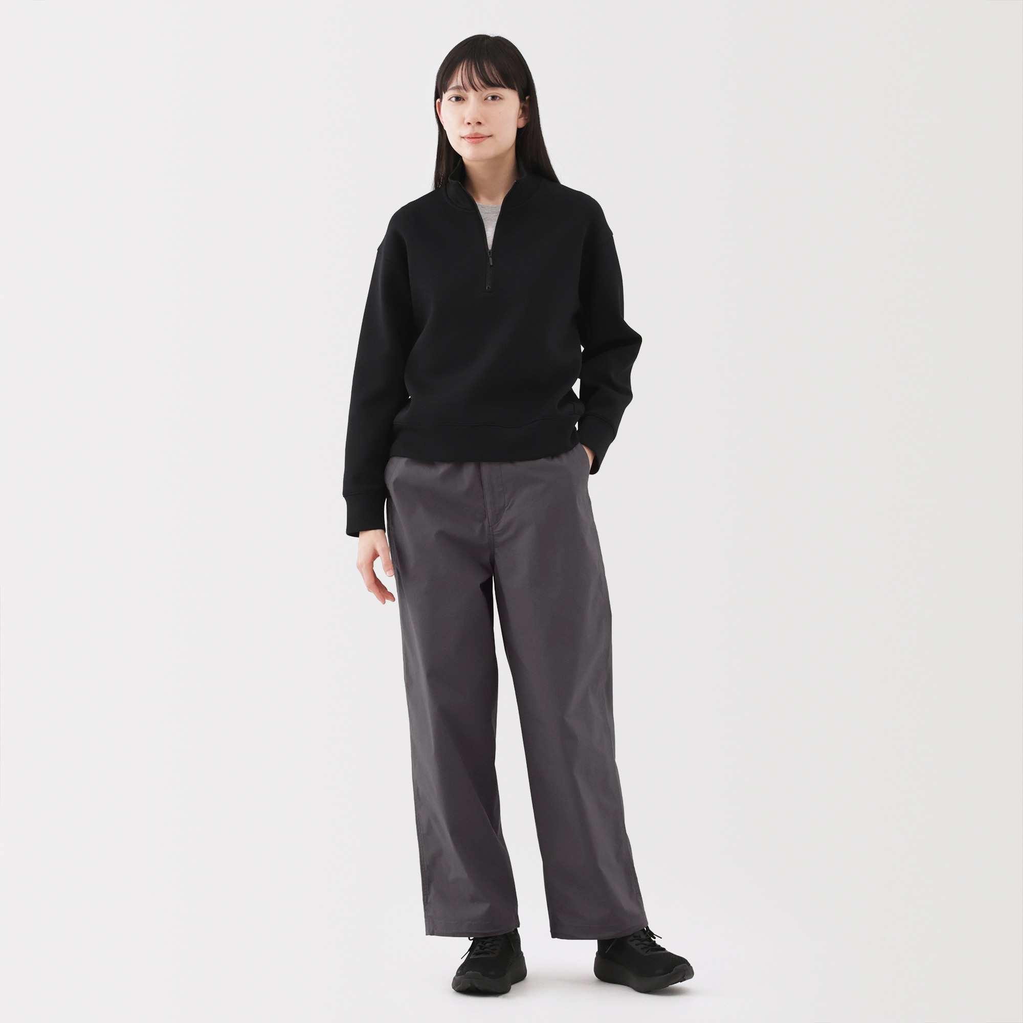 W's Utility Easy wide-fit pants