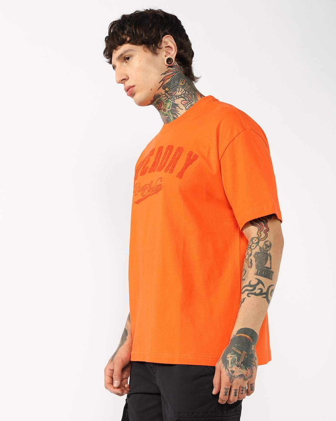 PREMIUM SUPERSTATE TSHIRT