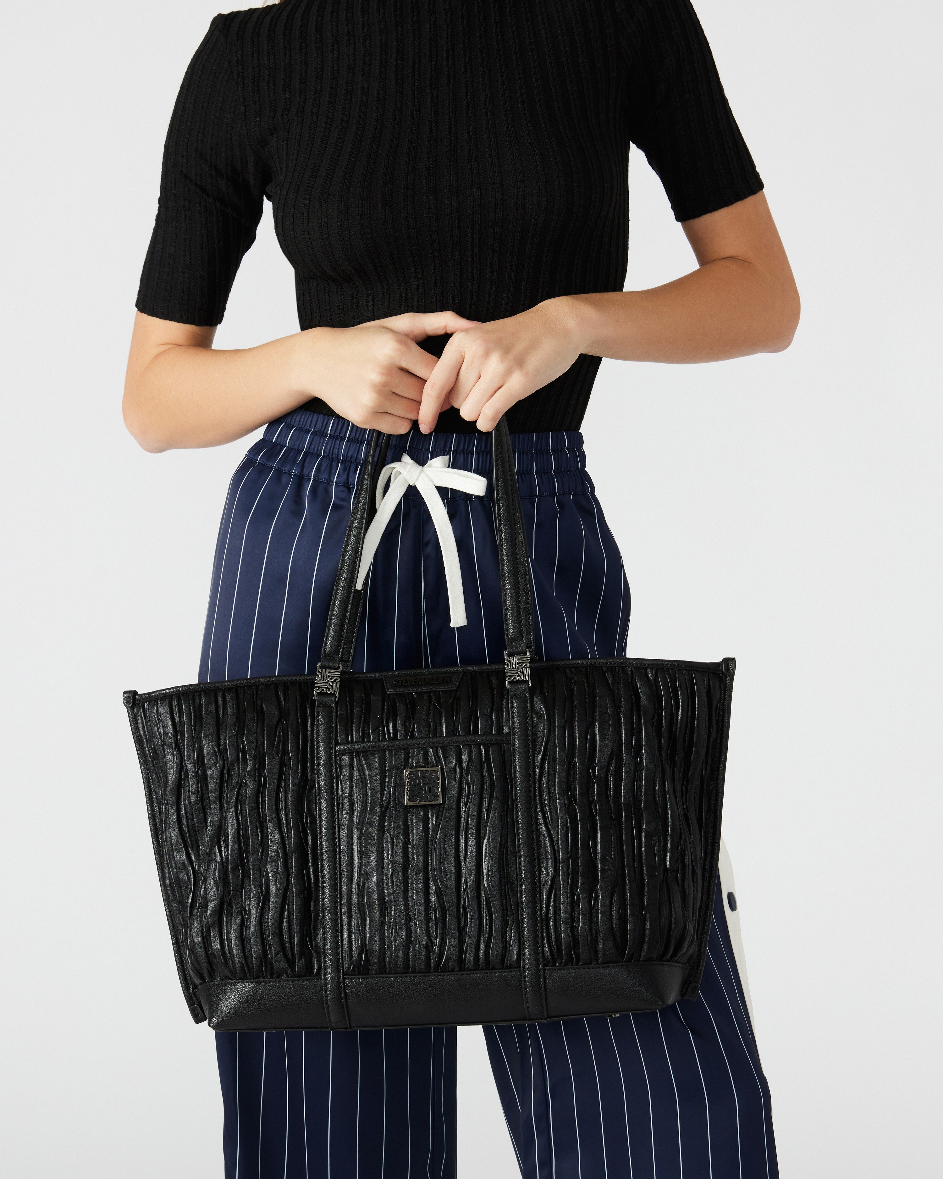 BAKARI Black Tote