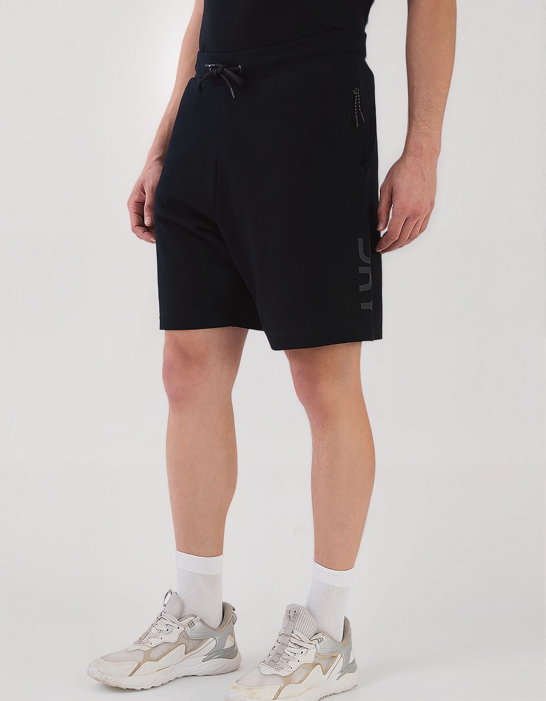 DRY EDGE SHORTS