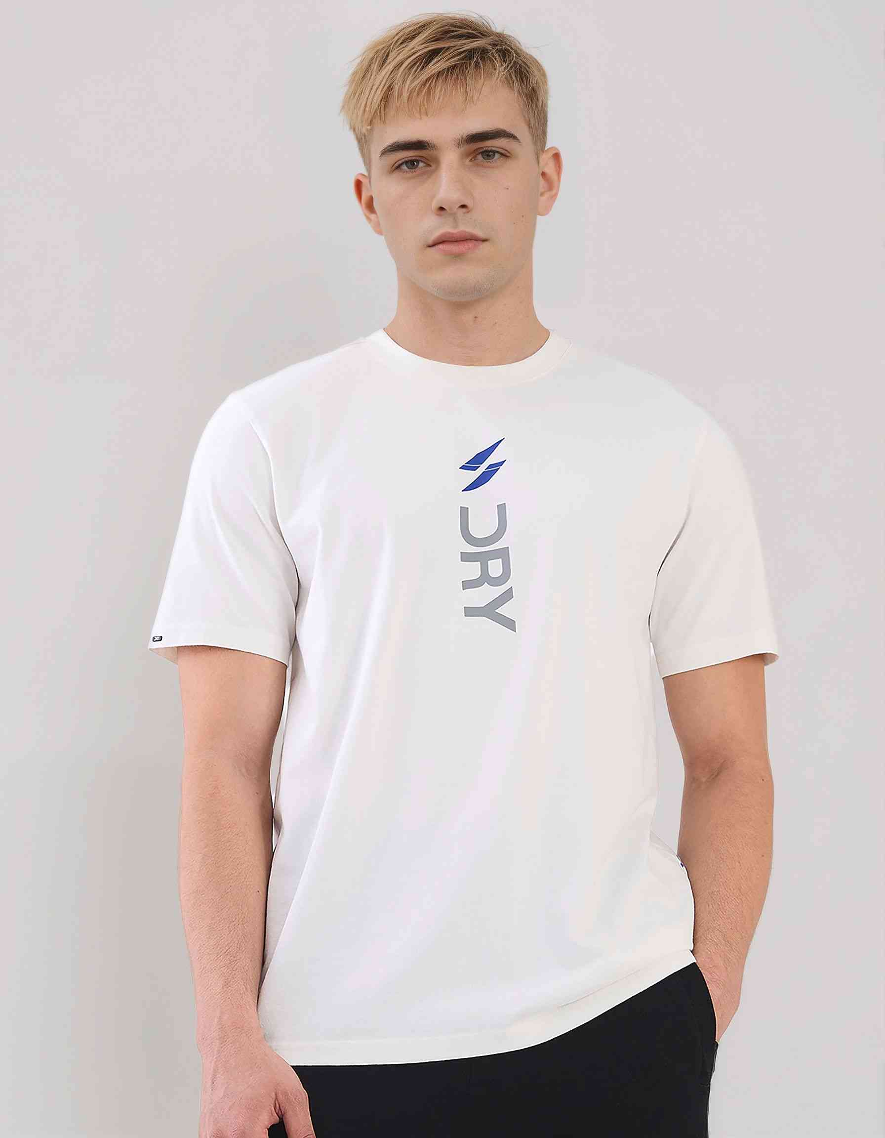 THE NEON ICON T SHIRT