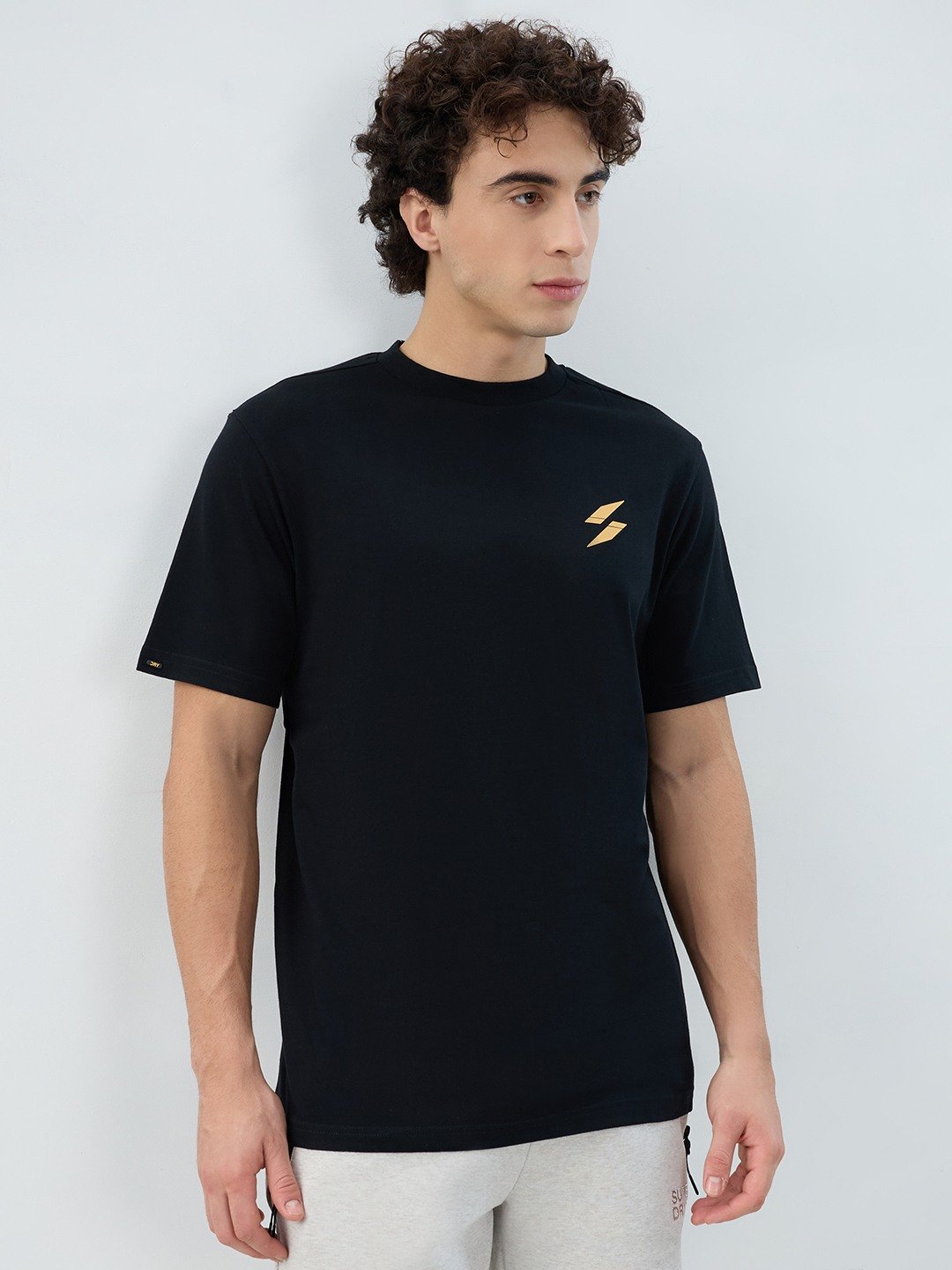 THE SUPERDRY T SHIRT