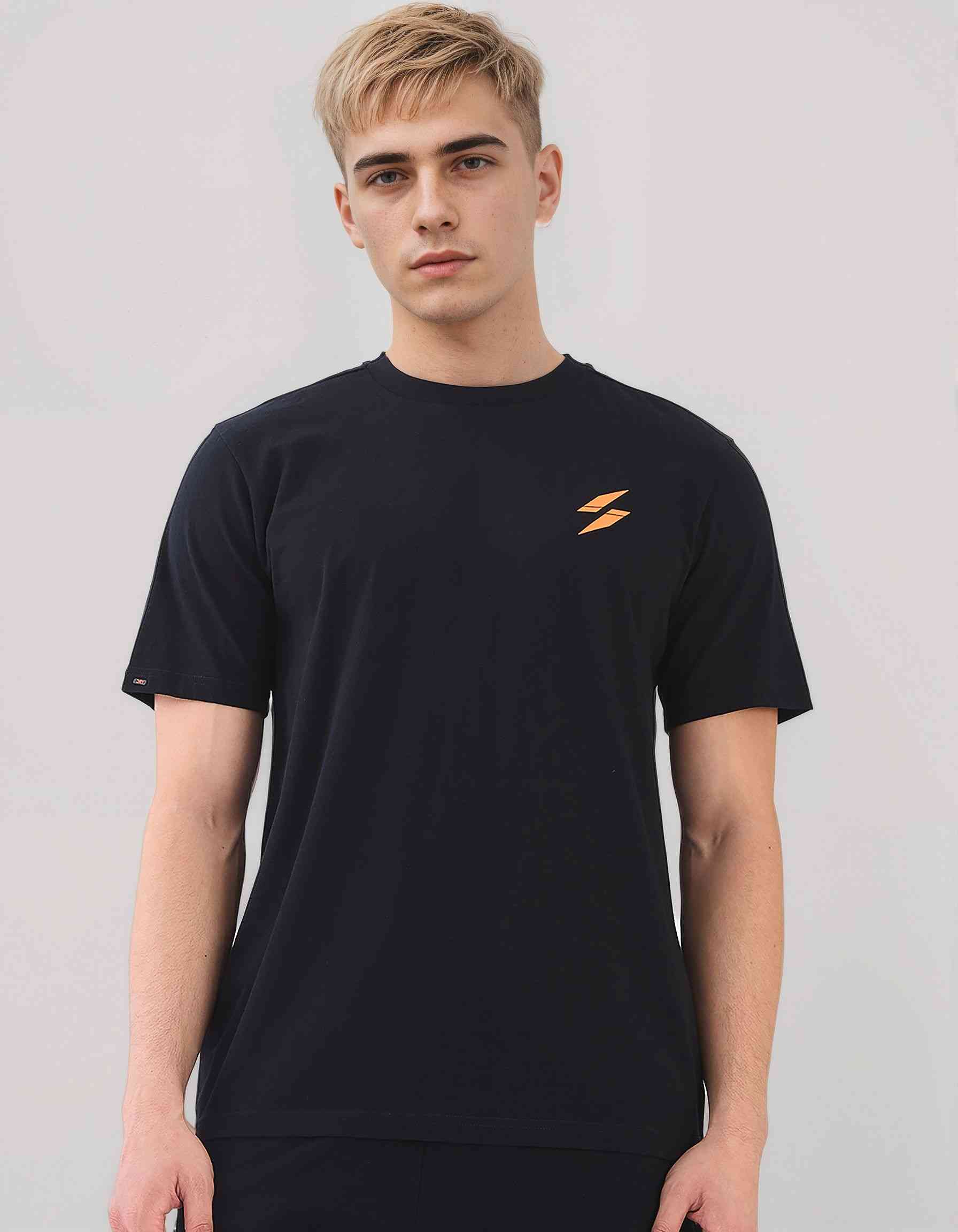 THE SUPERDRY T SHIRT
