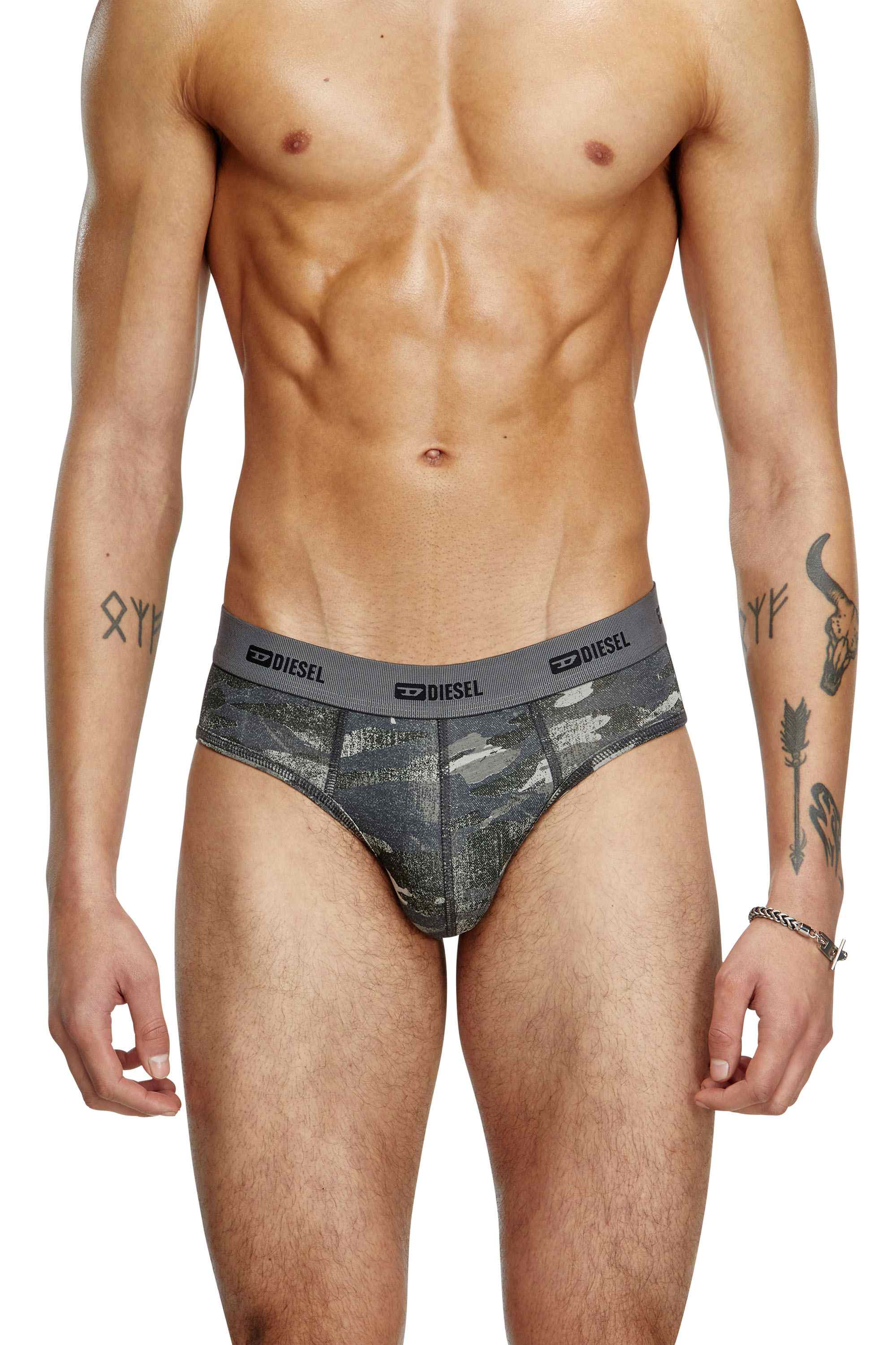 Green 3-pack of briefs plain and camo