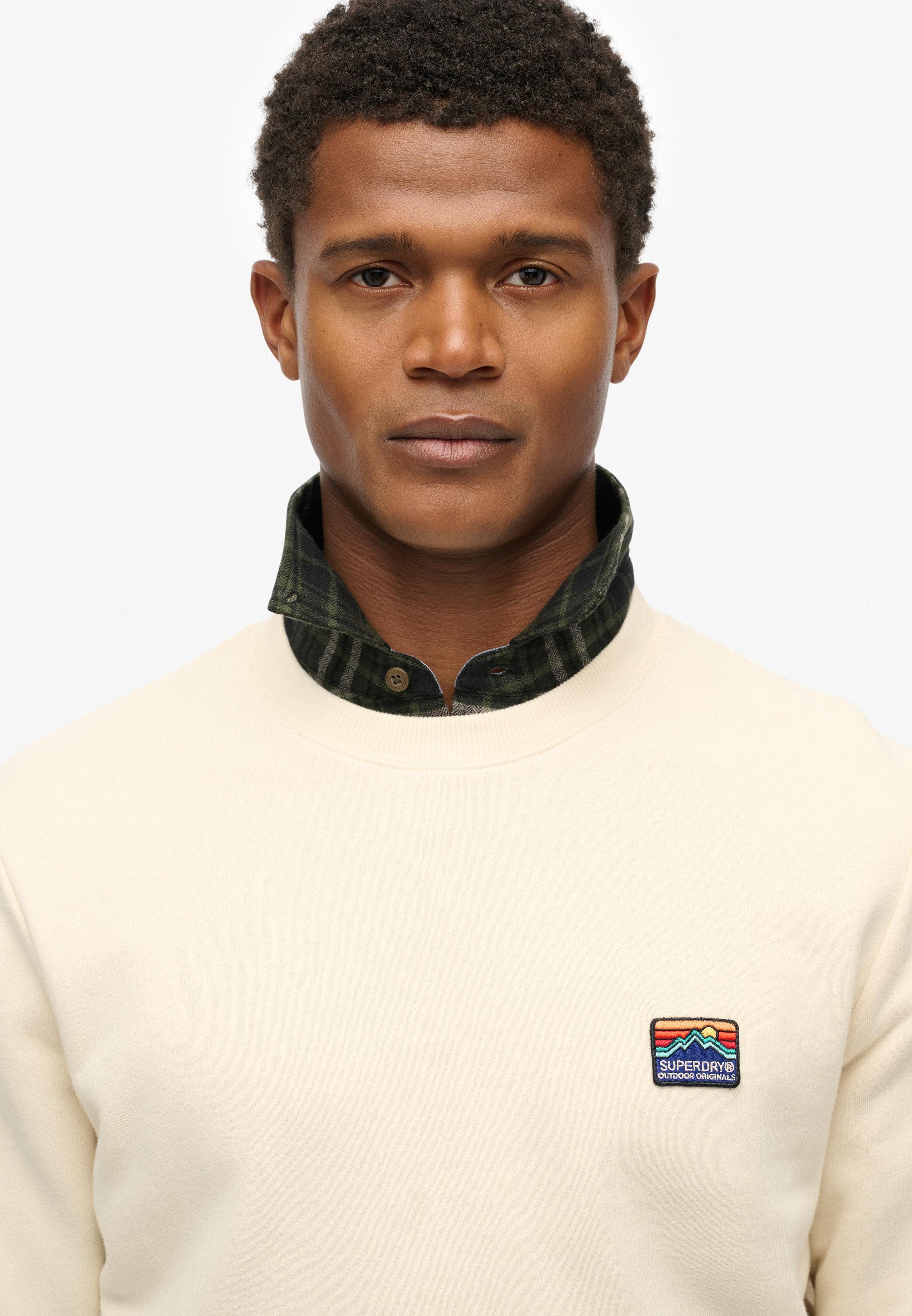 GREAT OUTDOORS EMB RLXD SWEAT