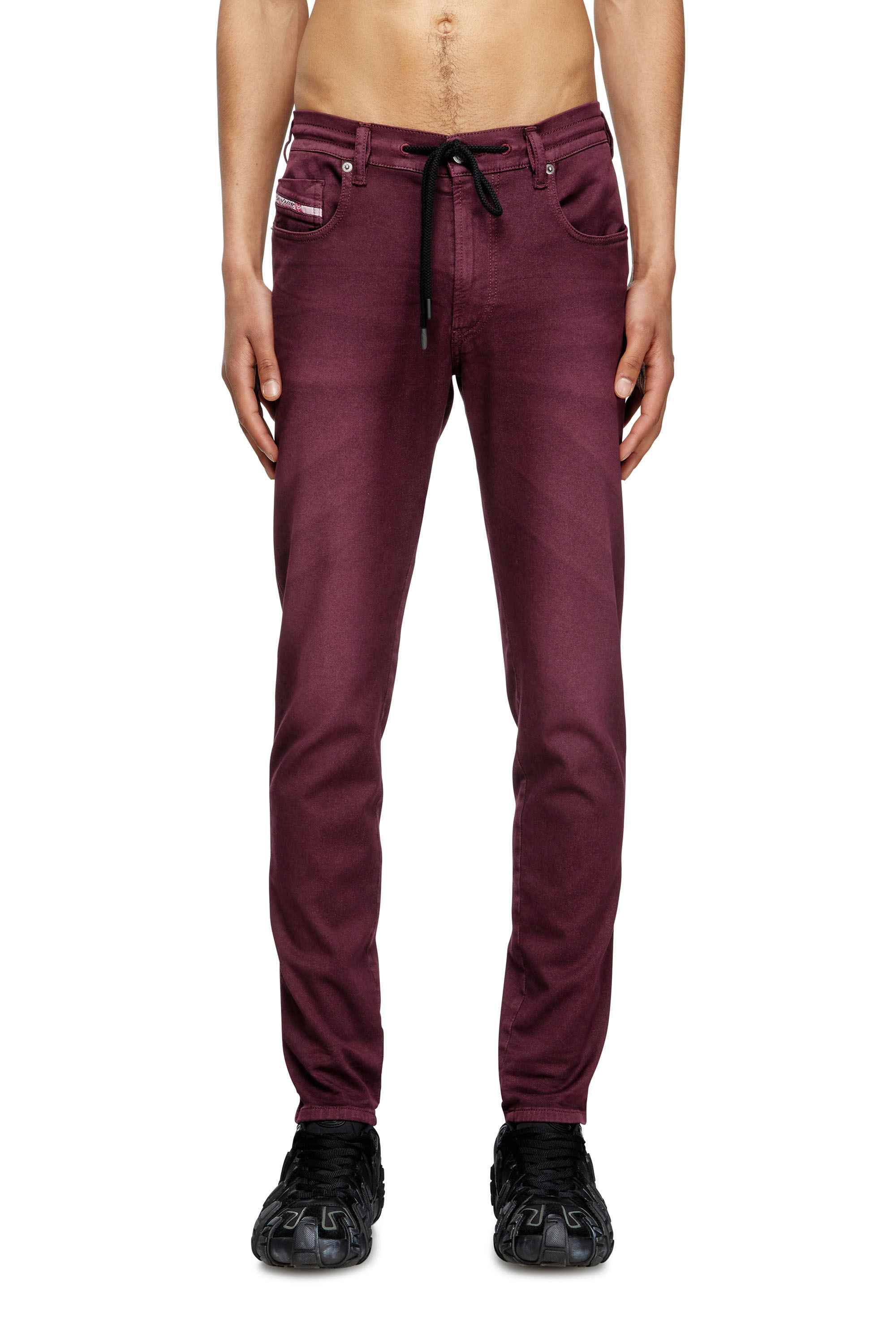 Violet Slim 2060 D-Strukt Joggjeans