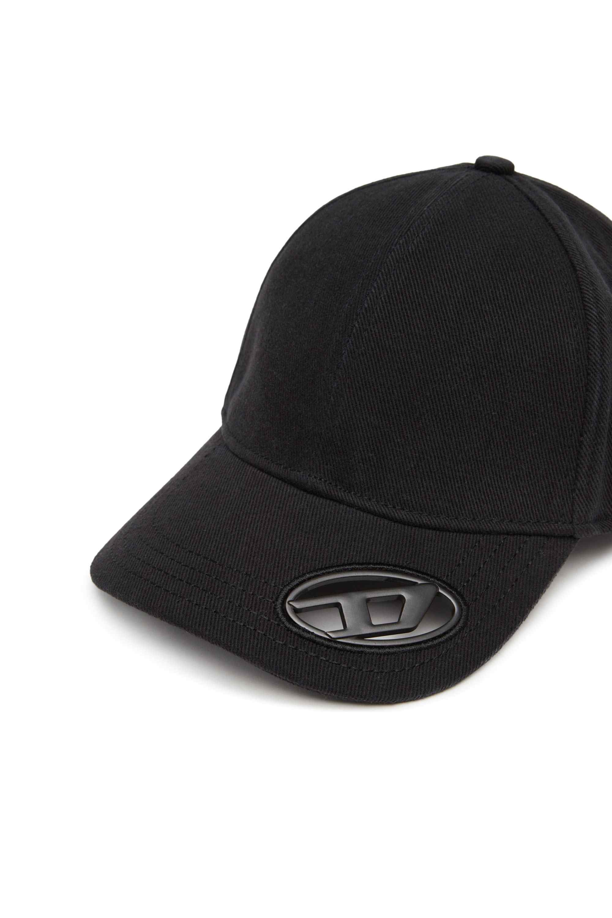 Black Baseball cap with oval D plaque