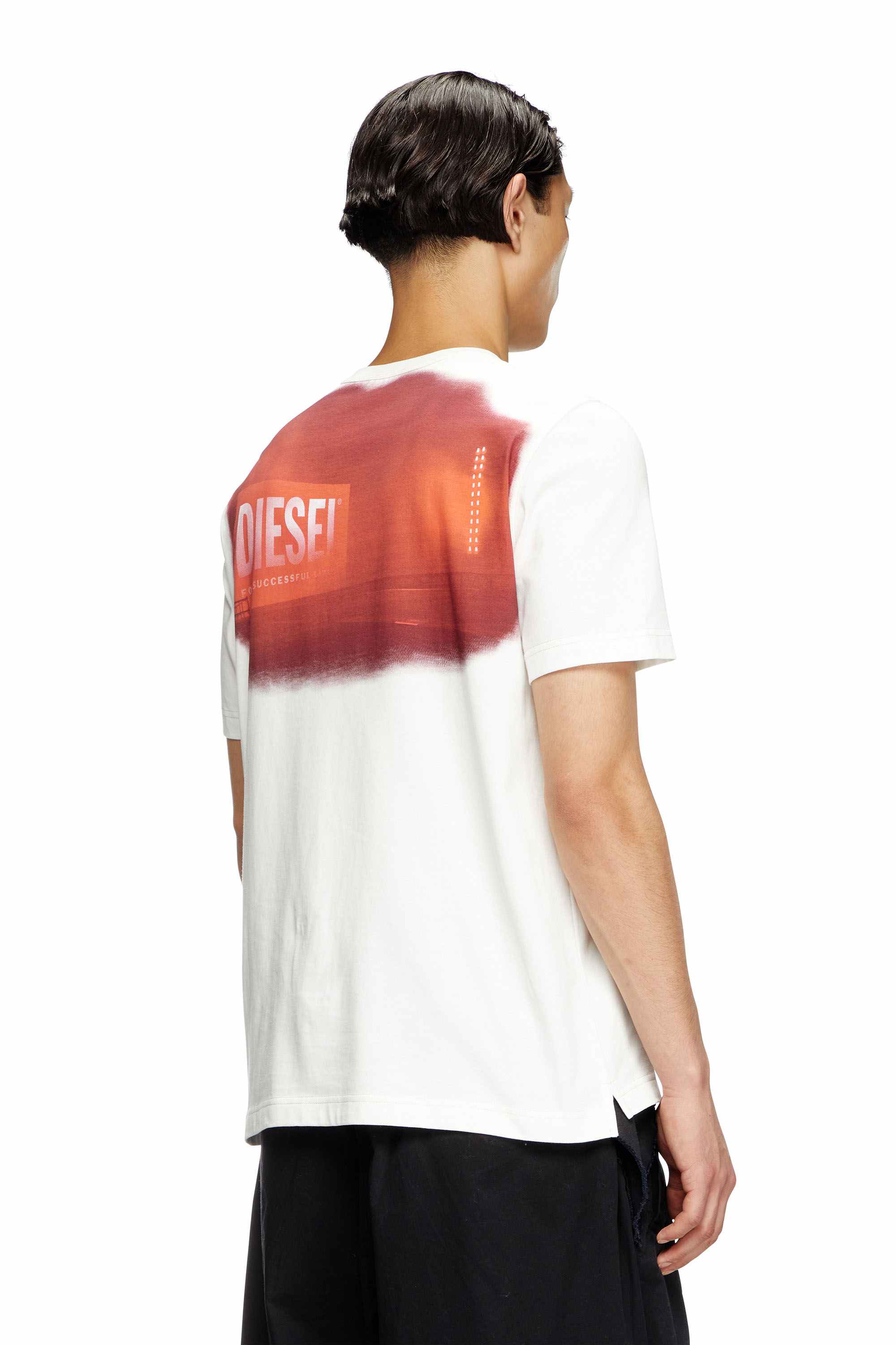 White T-shirt with runway set print