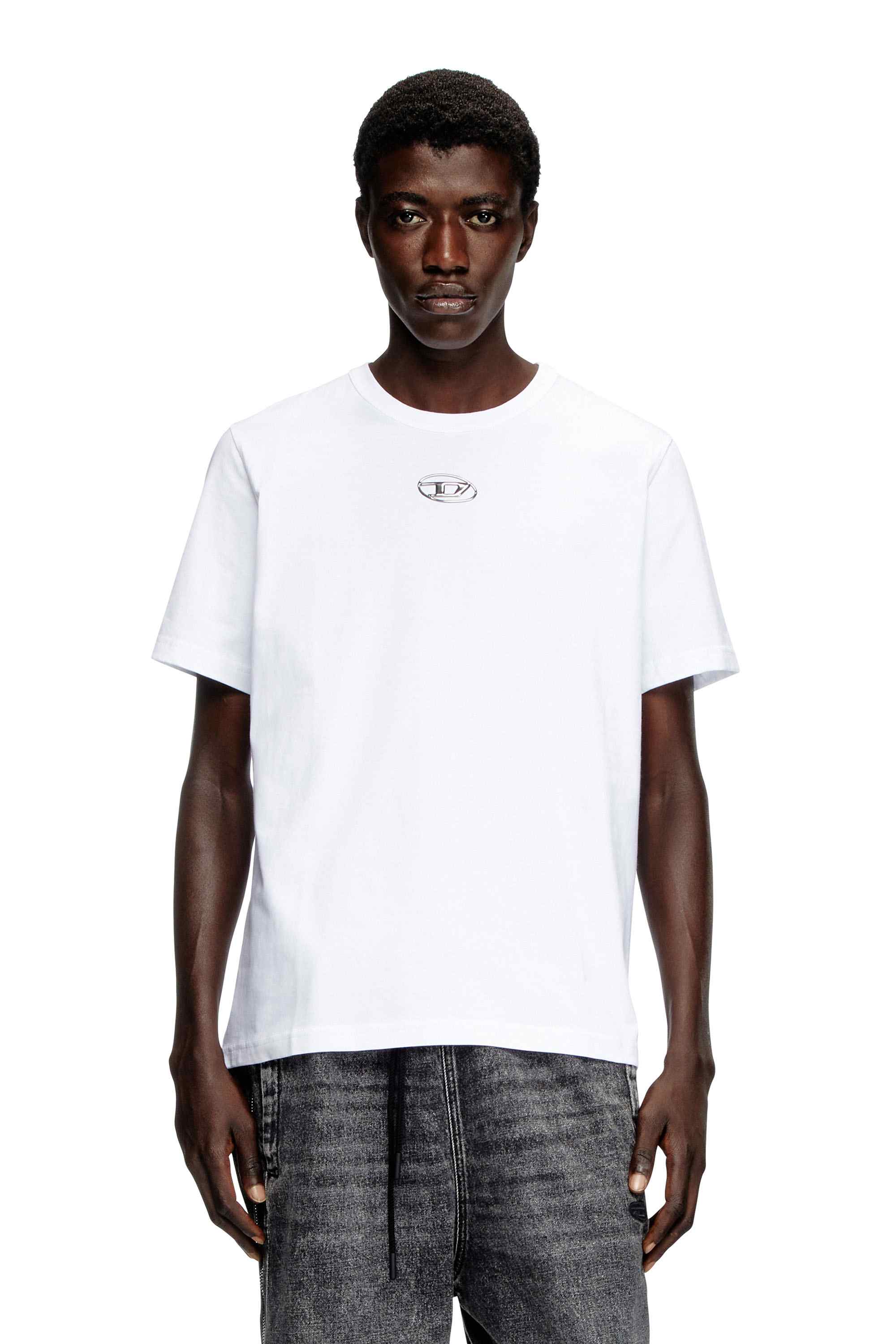 White T-shirt with metallic Oval D