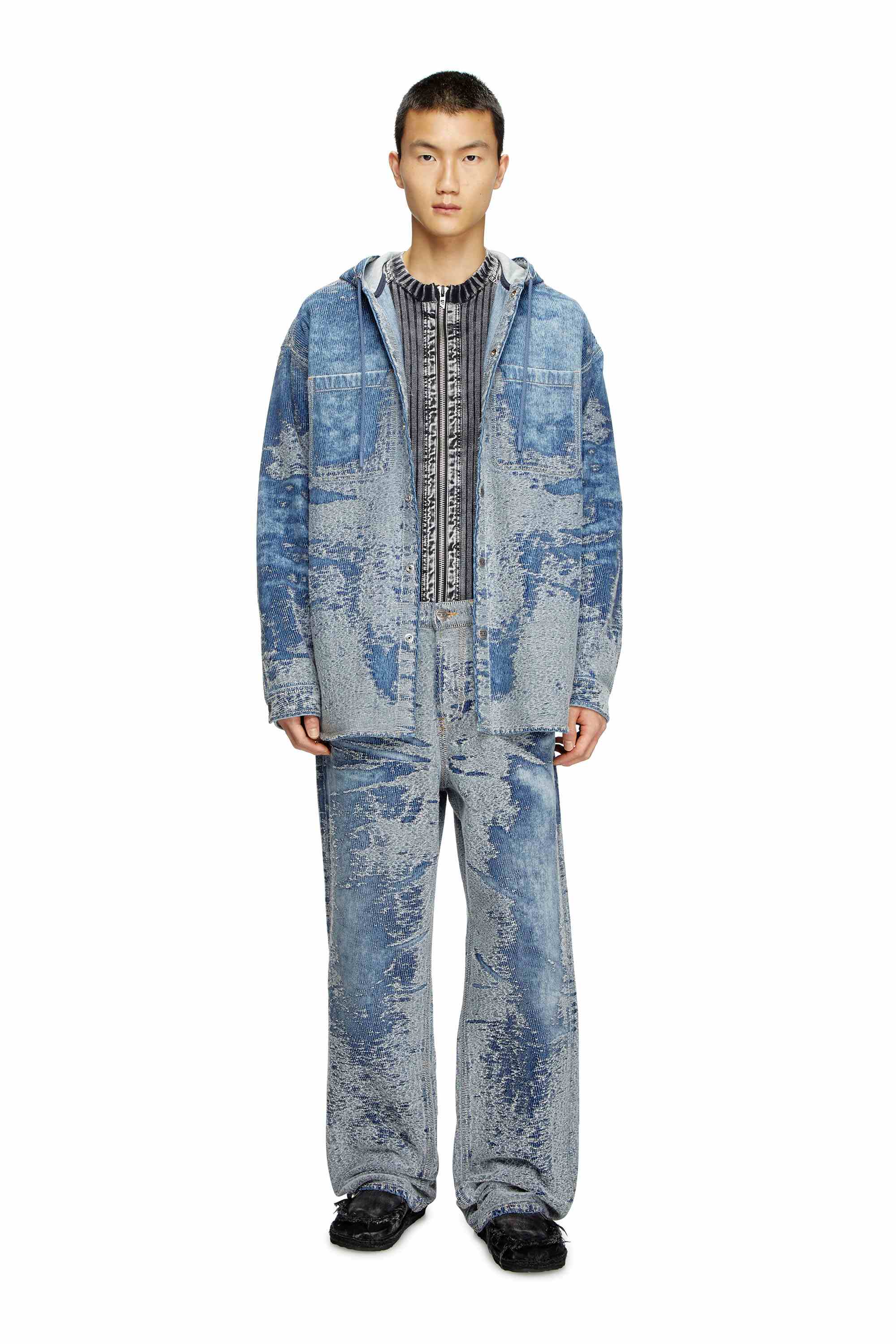 Medium Blue 2001 D-Macro-S2 Relaxed Fit Jeans