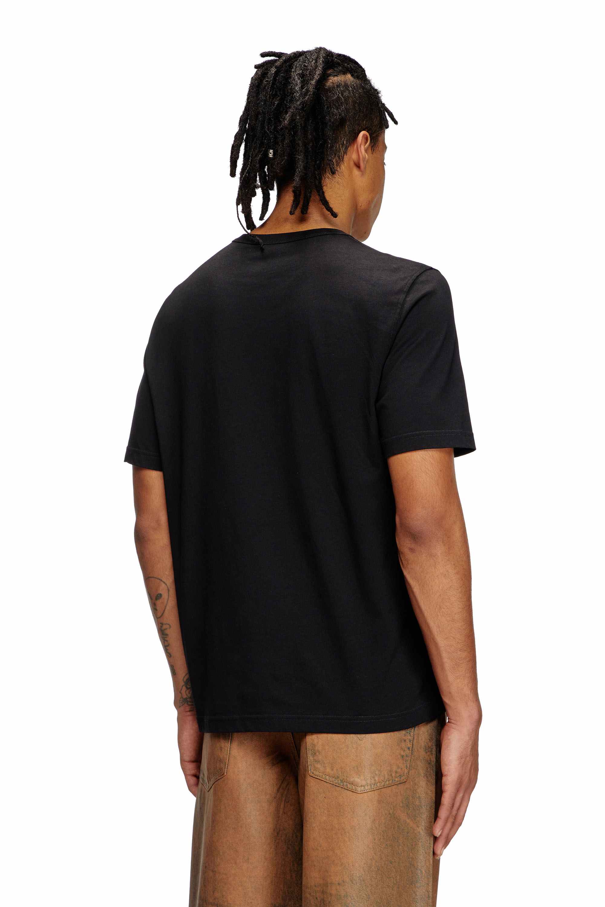 Black T-shirt with gabardine patch logo