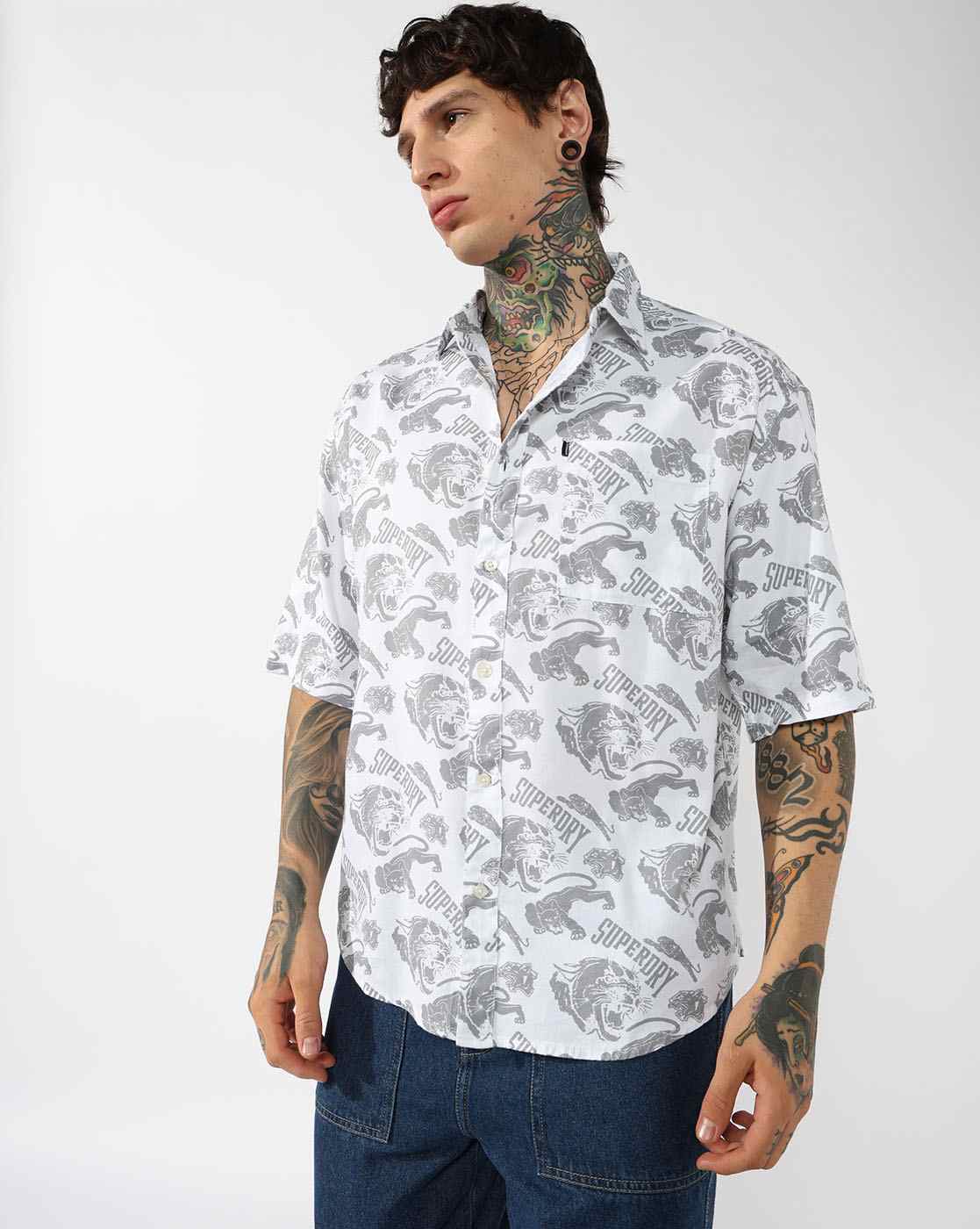 TIGER TRAIL AOP SHIRT