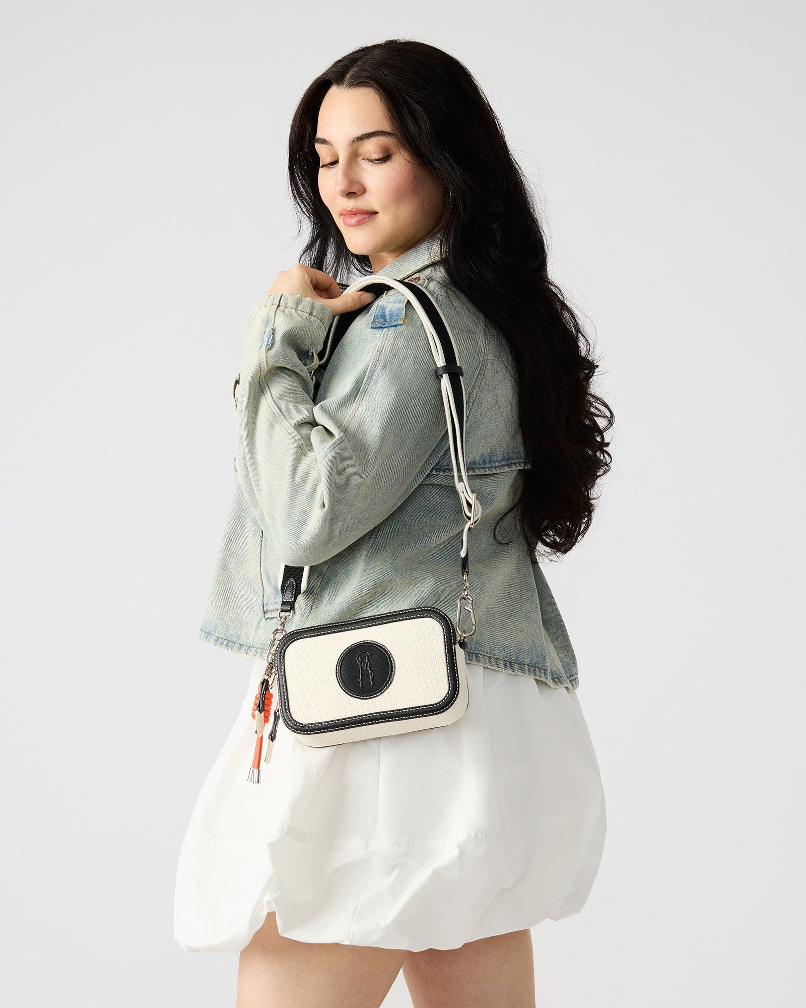 BDERRICK Black Crossbody