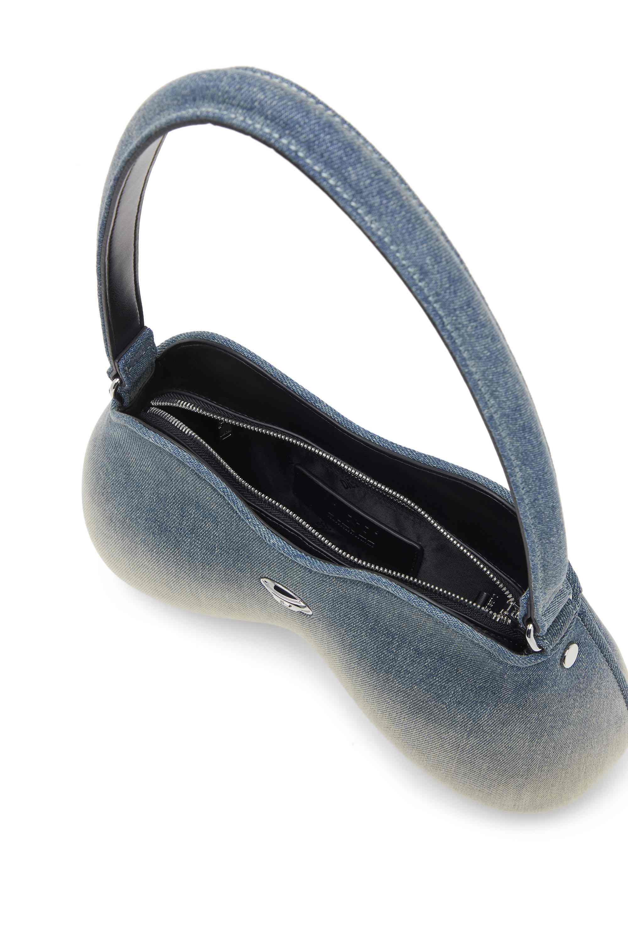 Blue Double-D-Shoulder bag in solarised denim