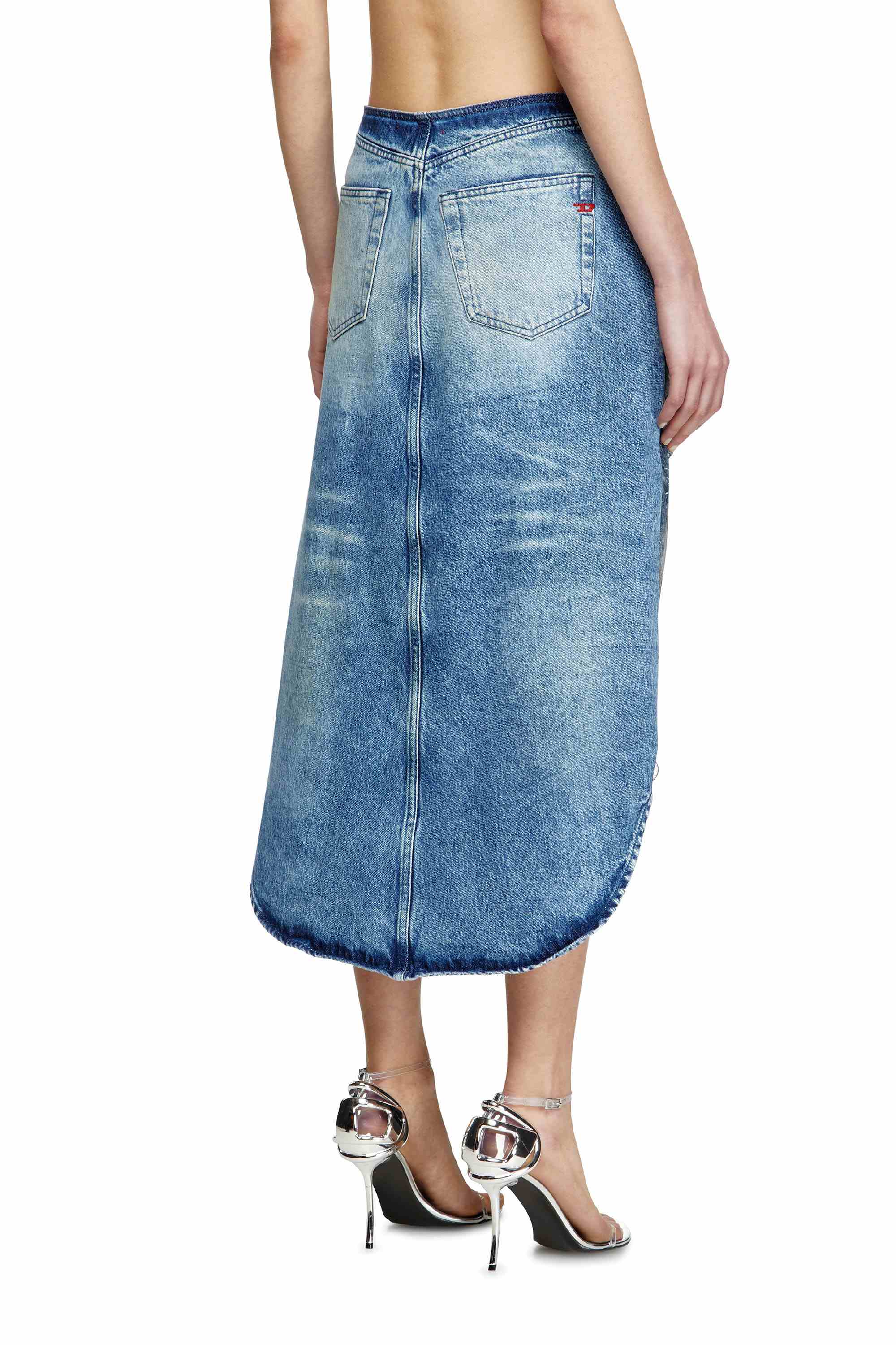Blue Midi skirt in distressed fringed denim