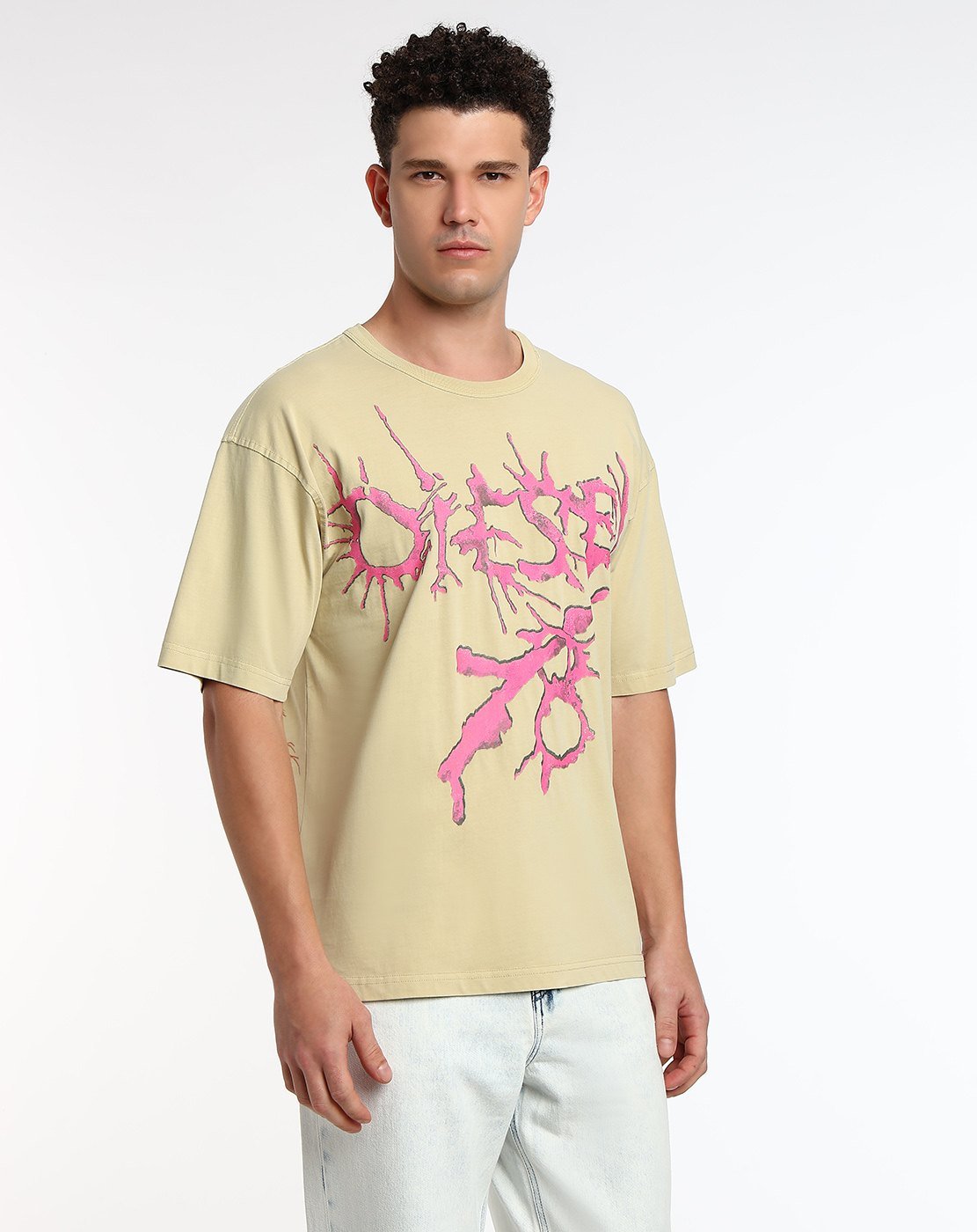 Grey T-shirt with tattoo graphics
