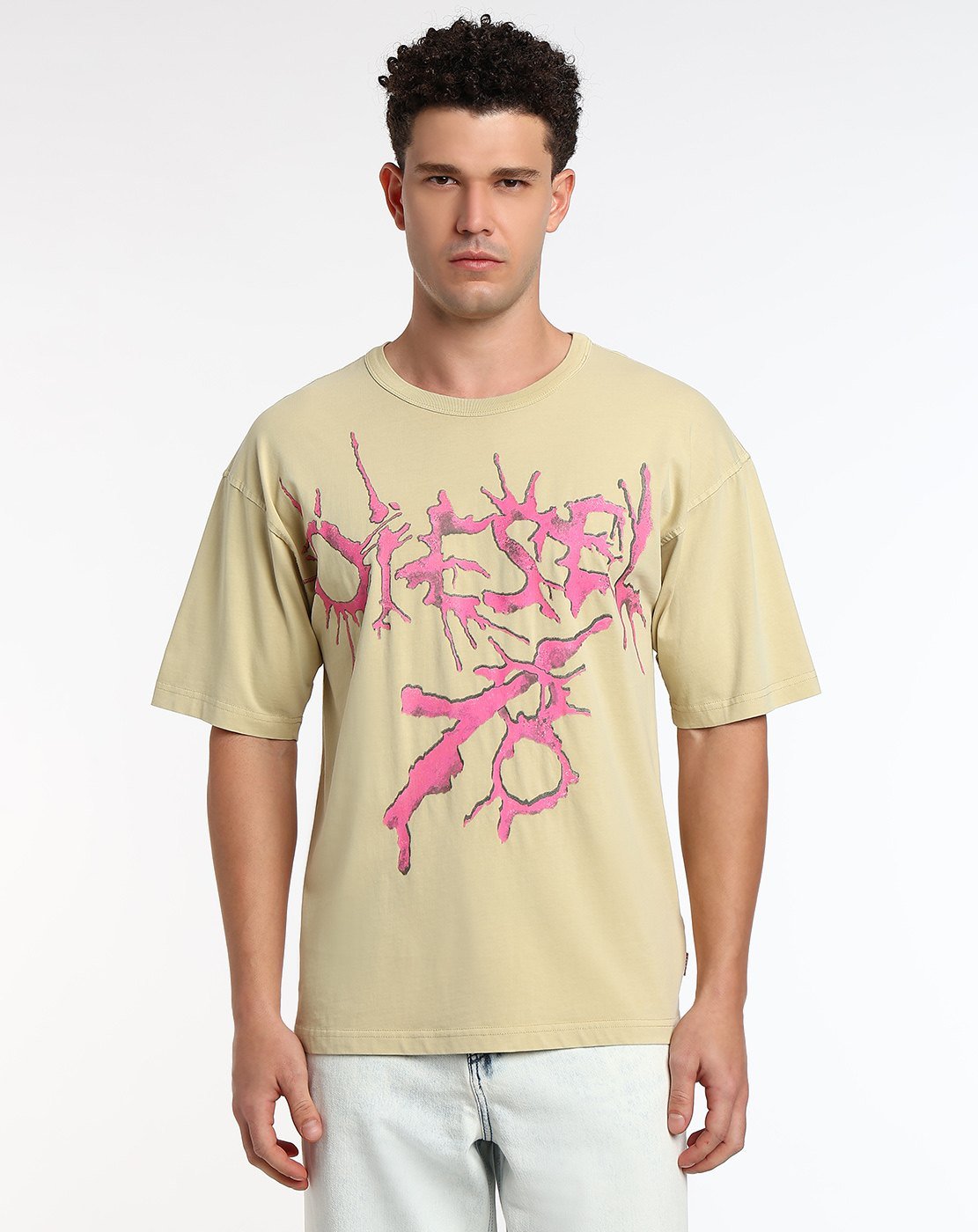 Grey T-shirt with tattoo graphics