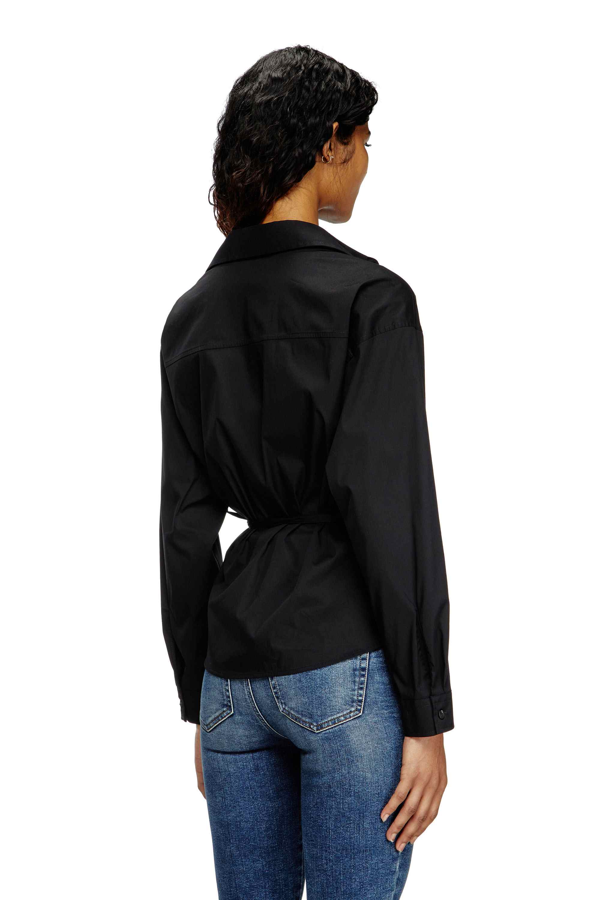 Black Wrap shirt with logo charm