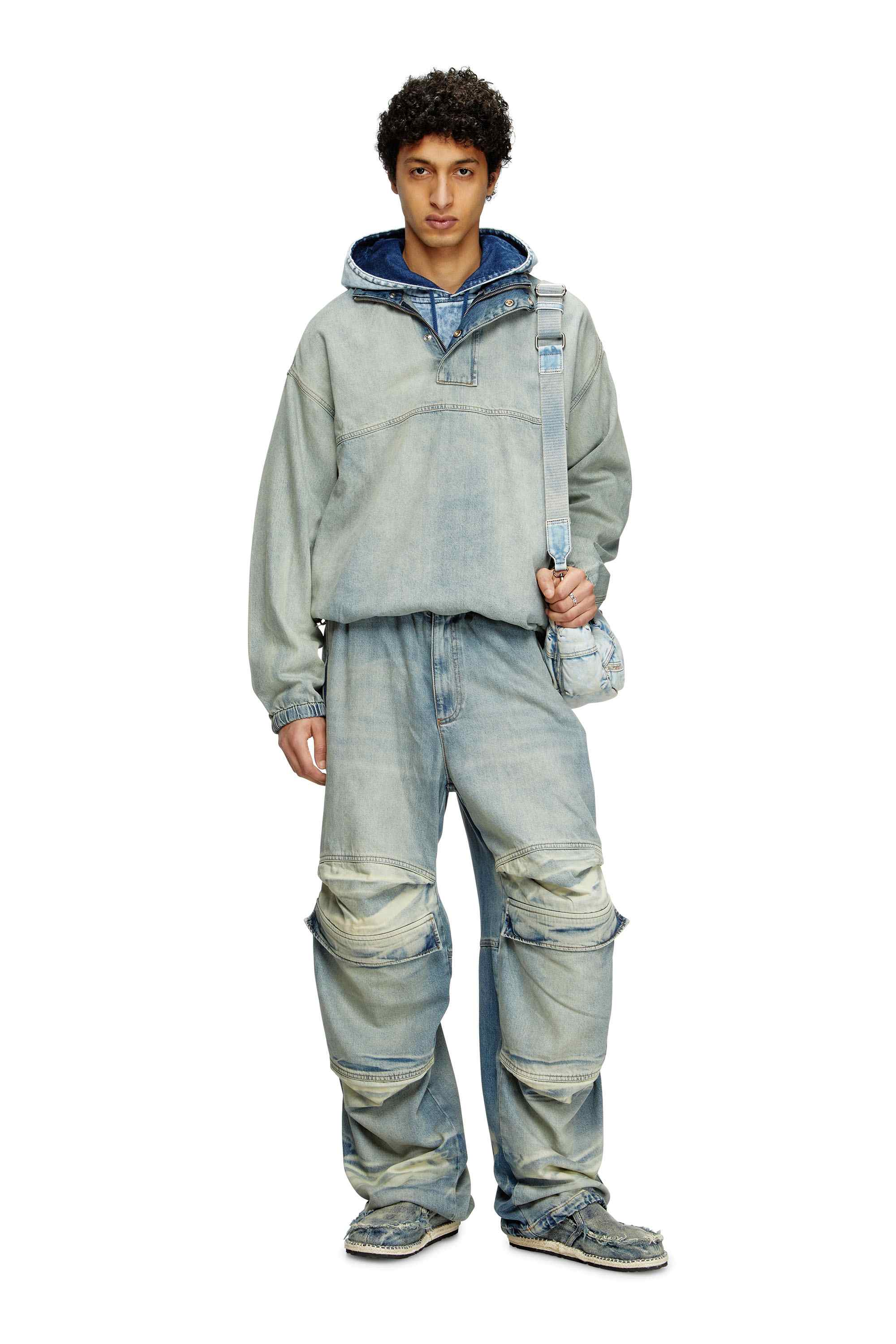Blue Relaxed Jeans - D-Dayetz