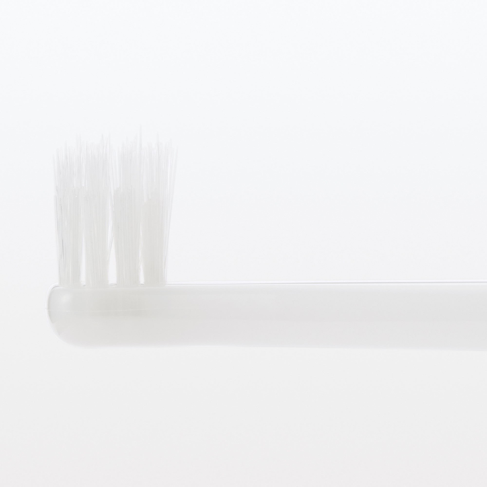 Replaceable head Toothbrush Spot cleaning