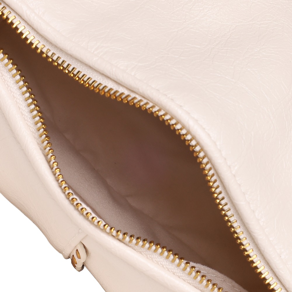 Bconrad Vanilla Crossbody